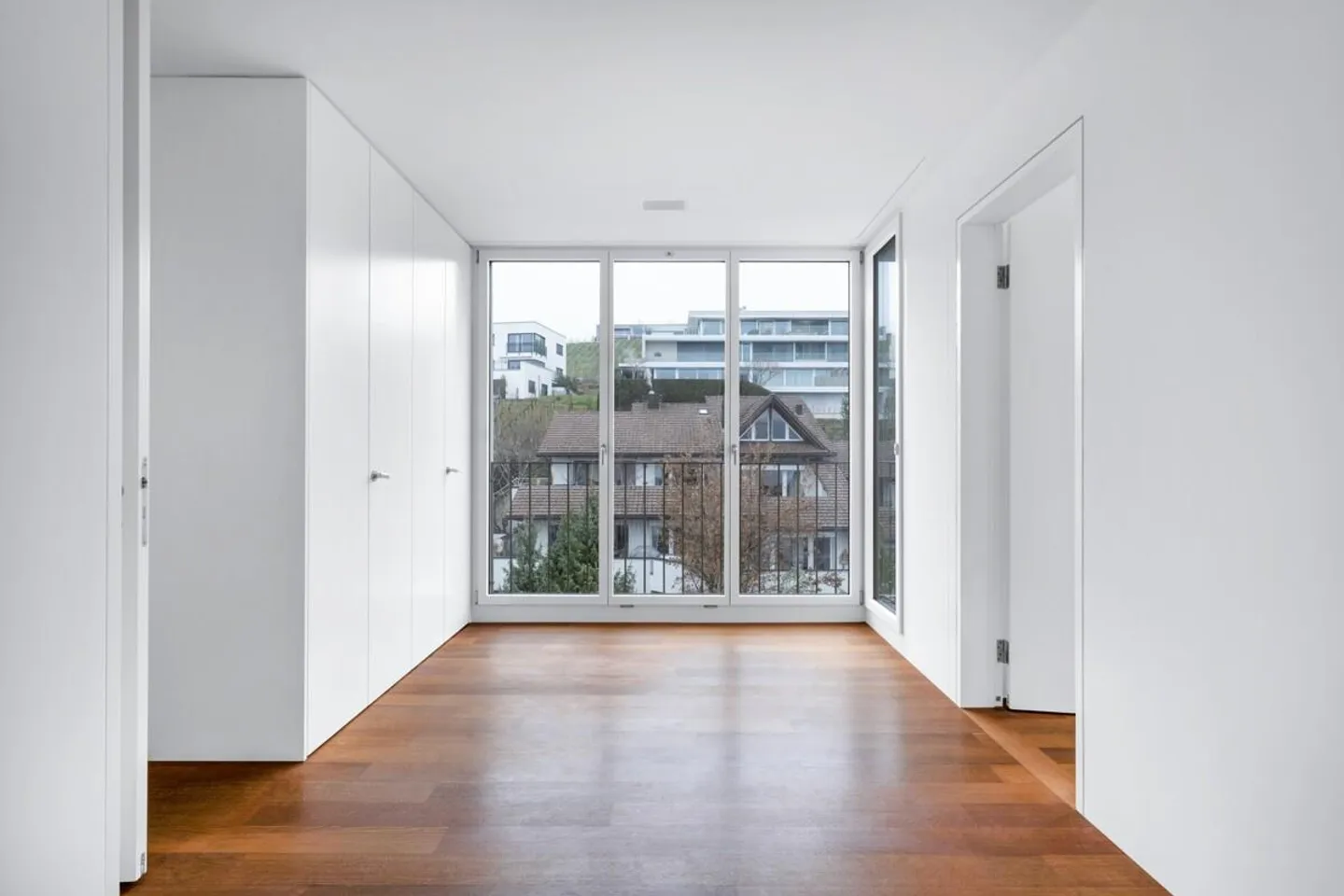 Exklusive Attikawohnung mit Panorama in Meilen - Foto 4 von 10