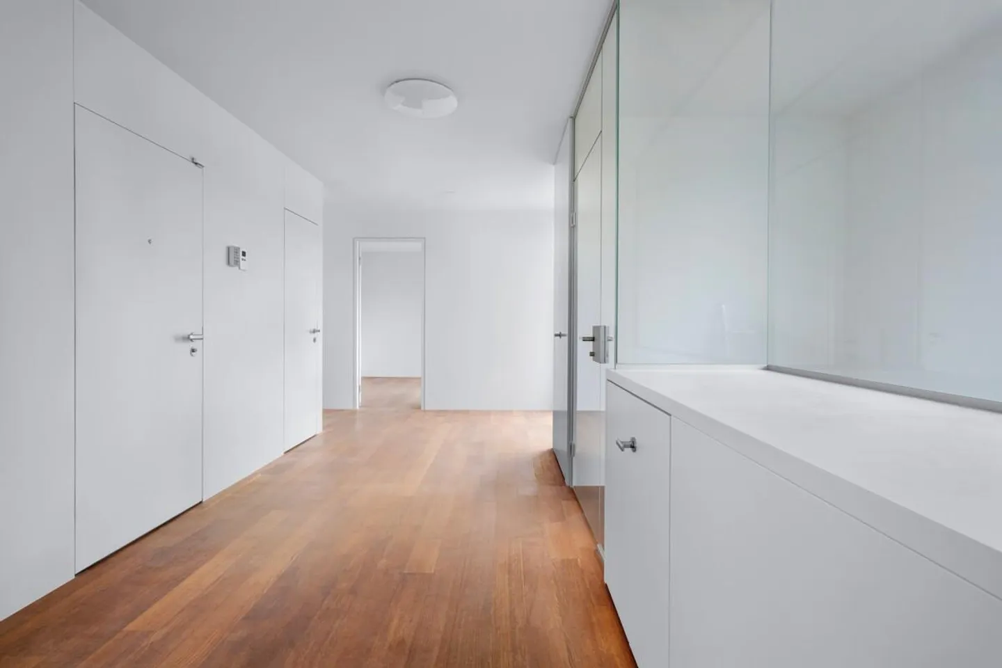 Exklusive Attikawohnung mit Panorama in Meilen - Foto 5 von 10