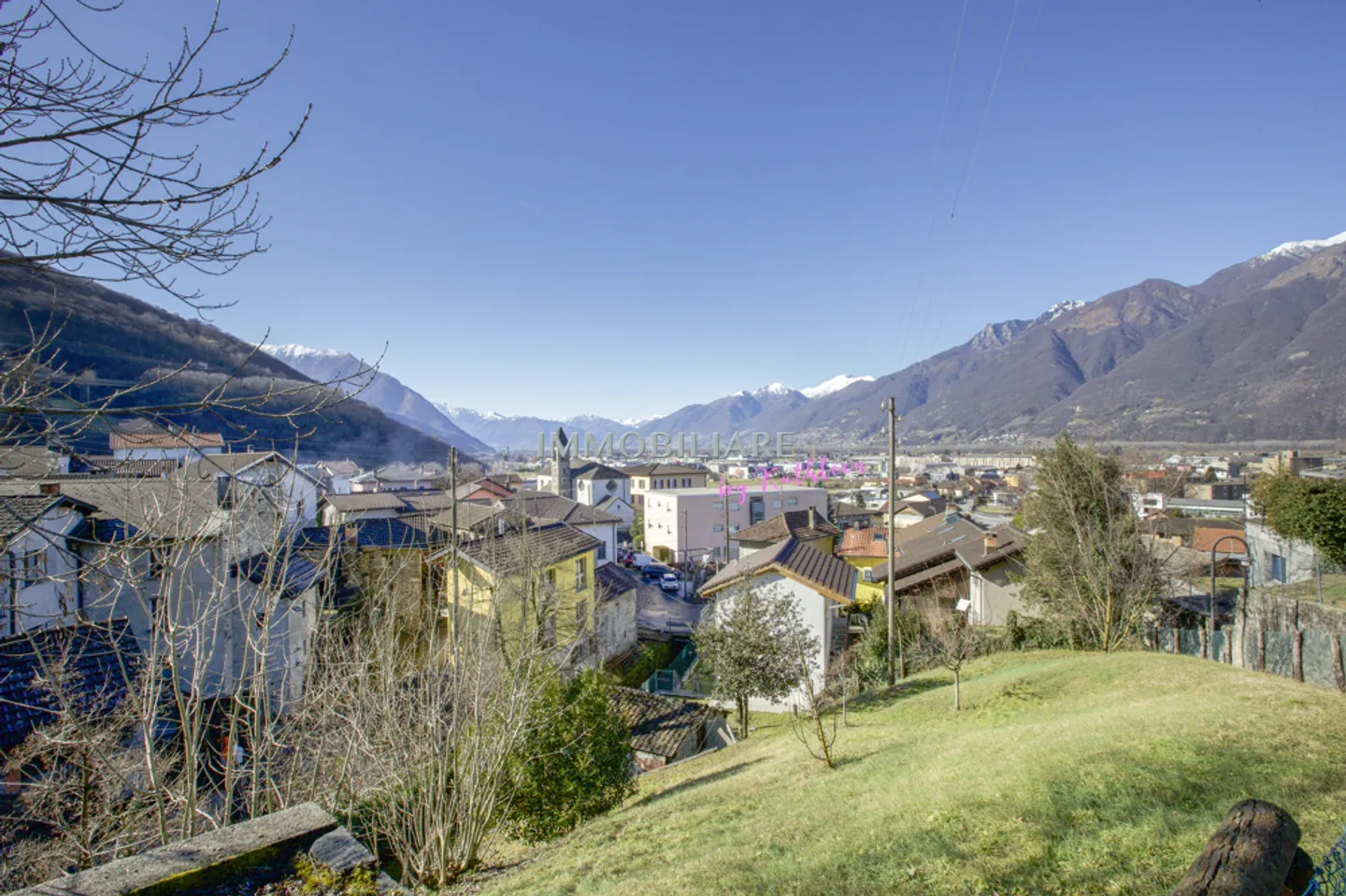 Villa mit Pool und grossem Garten, für Tiere geeignet, auch zum Bauen - Foto 13 von 13
