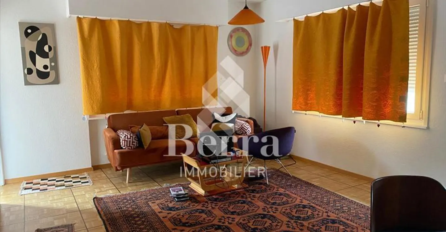 Dachgeschosswohnung in Saxon - Foto 2 von 13