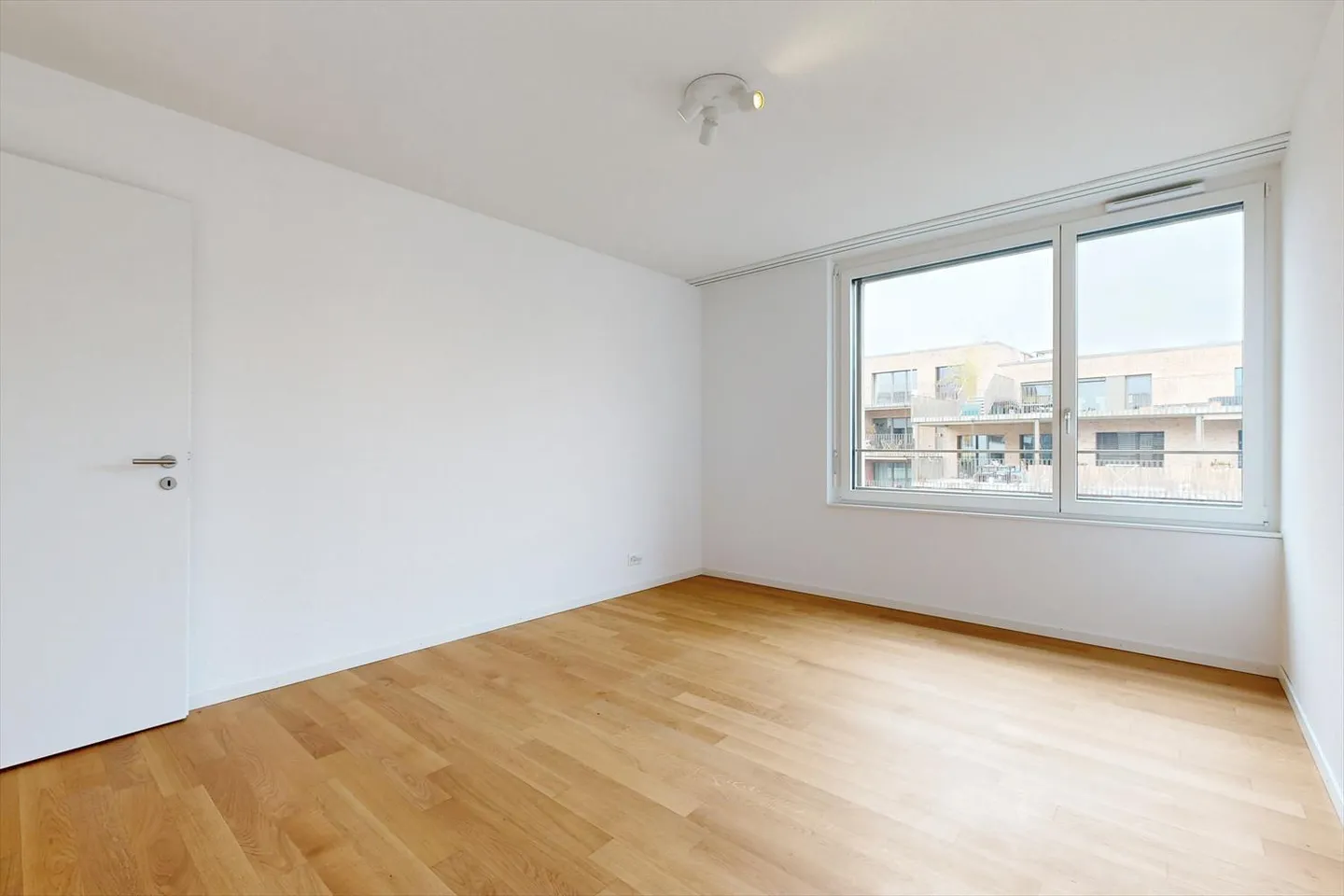 Your accommodation in Plaines-du-Loup - Good TL of 500.- and 1 rent offered! - Photo 8 of 12