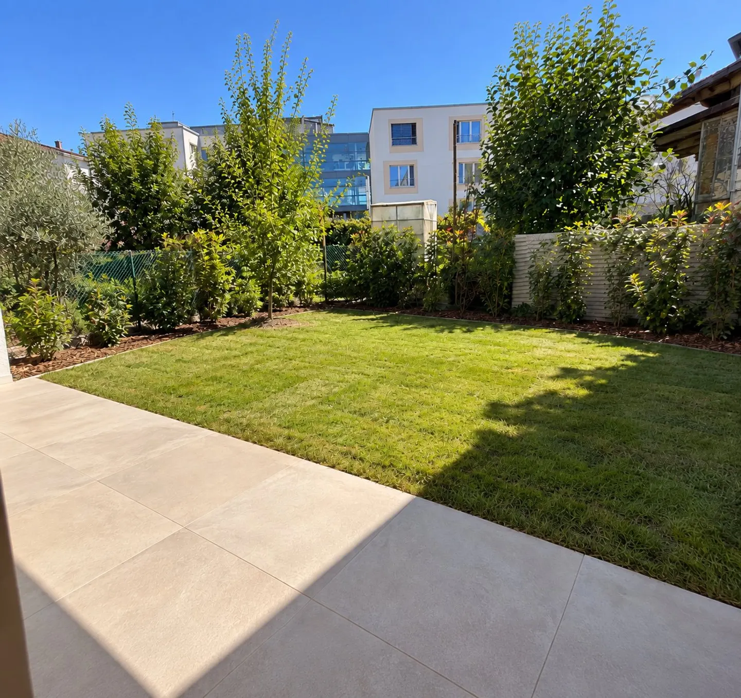 Moderne Reihenhaus Renovierung - Foto 1 von 16