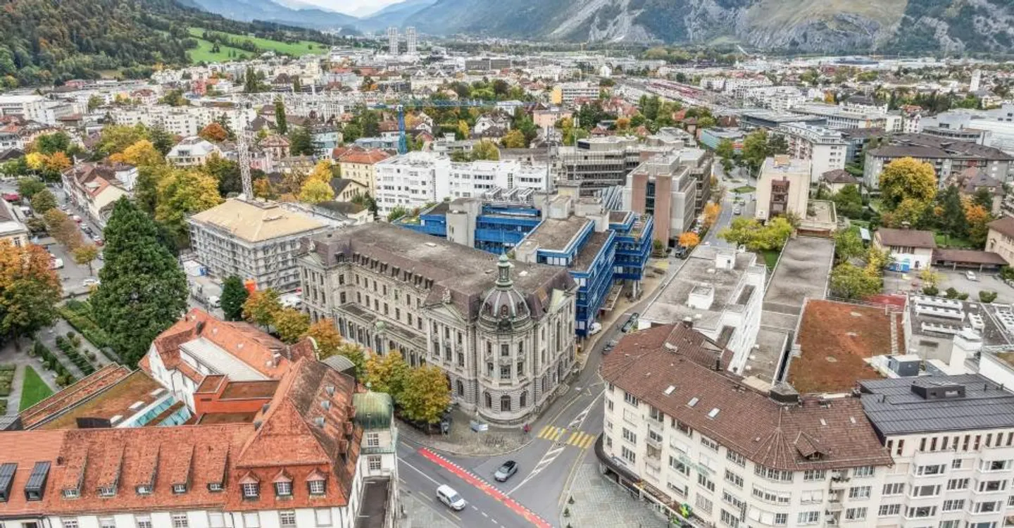 Posto di lavoro nel centro di Chur! - Foto 2 di 6