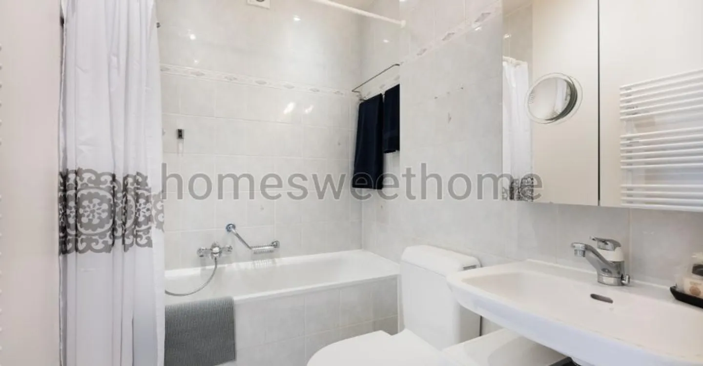 Appartamento di 3,5 stanze Luserna (Avenue De-) - Foto 2 di 6