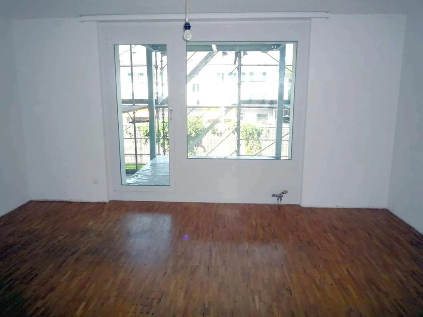 Modern 1-room apartment of 25 m² on the 1st floor with balcony - Photo 4 of 7