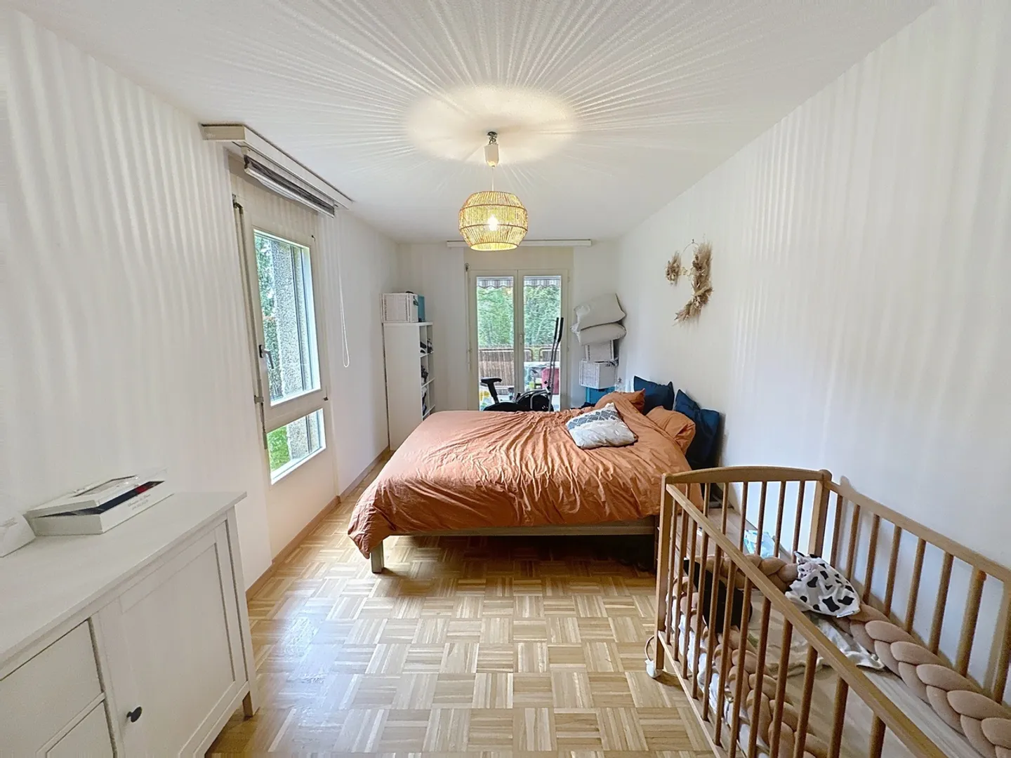 Zu ergreifen! Charmante 3,5 Zimmer in der Nähe des Zentrums von Fribourg - Foto 4 von 7