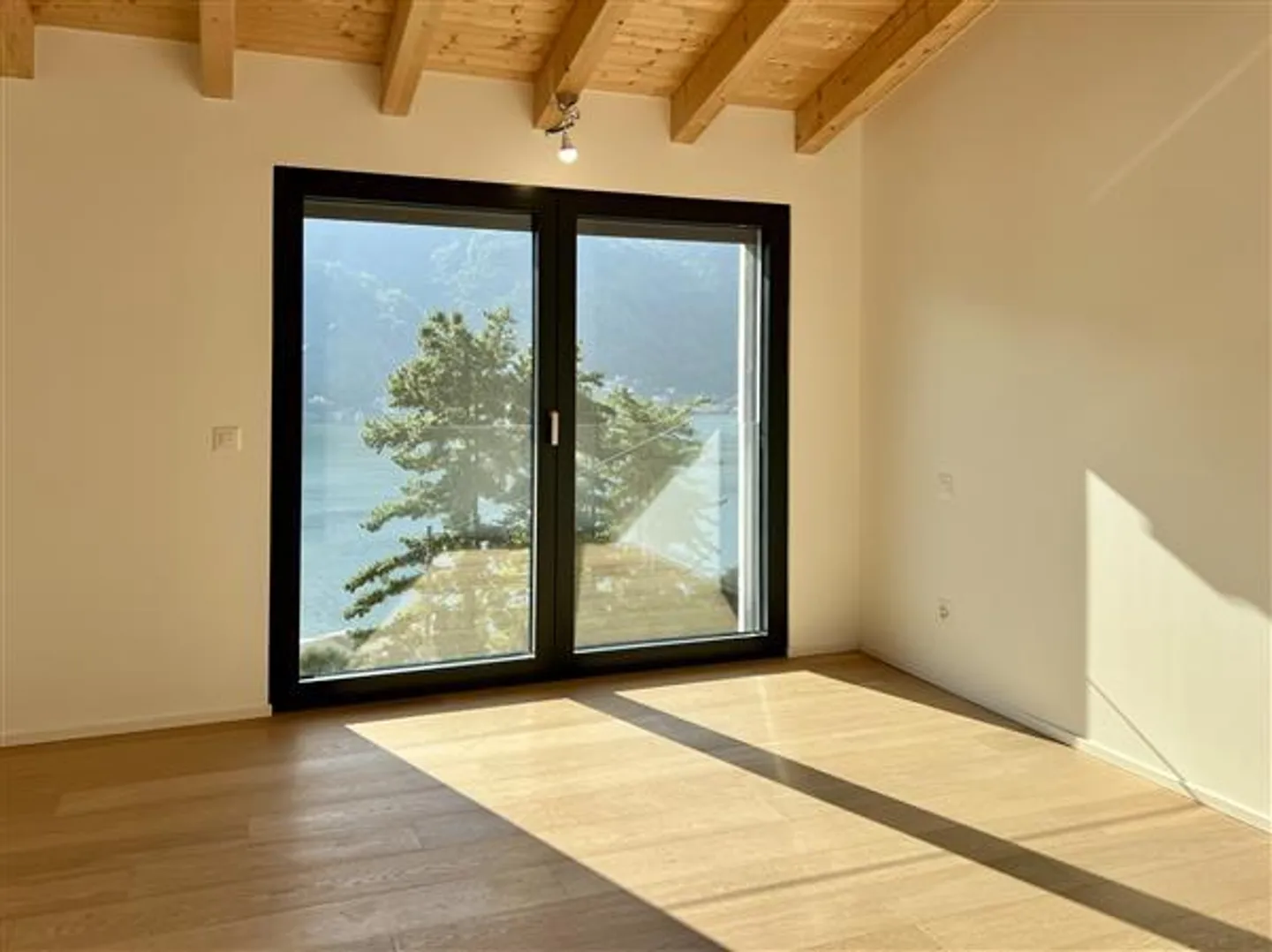 Vico Morcote: Villa con 8,5 camere - Foto 11 di 13
