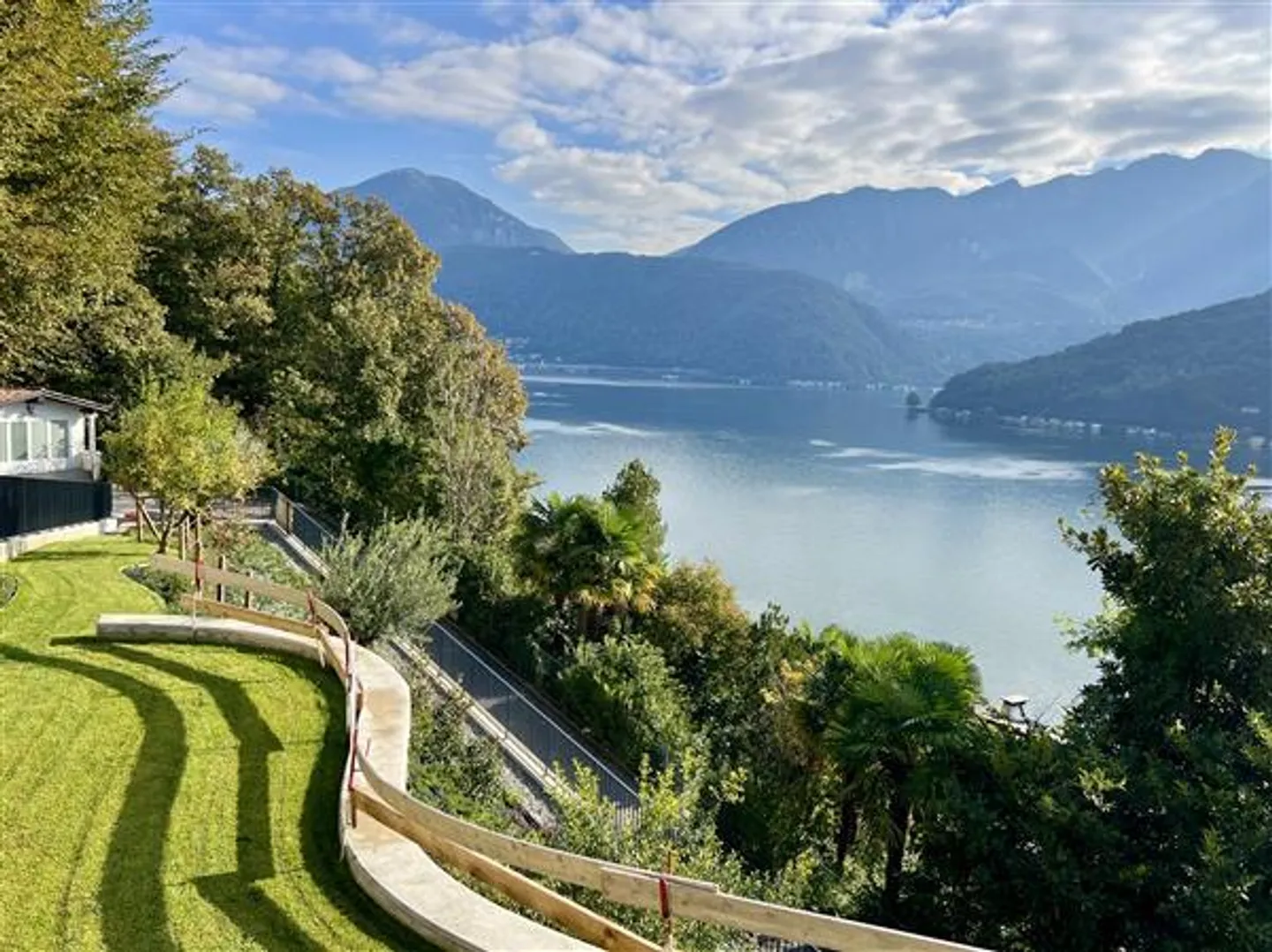 Vico Morcote: Villa con 8,5 camere - Foto 1 di 13