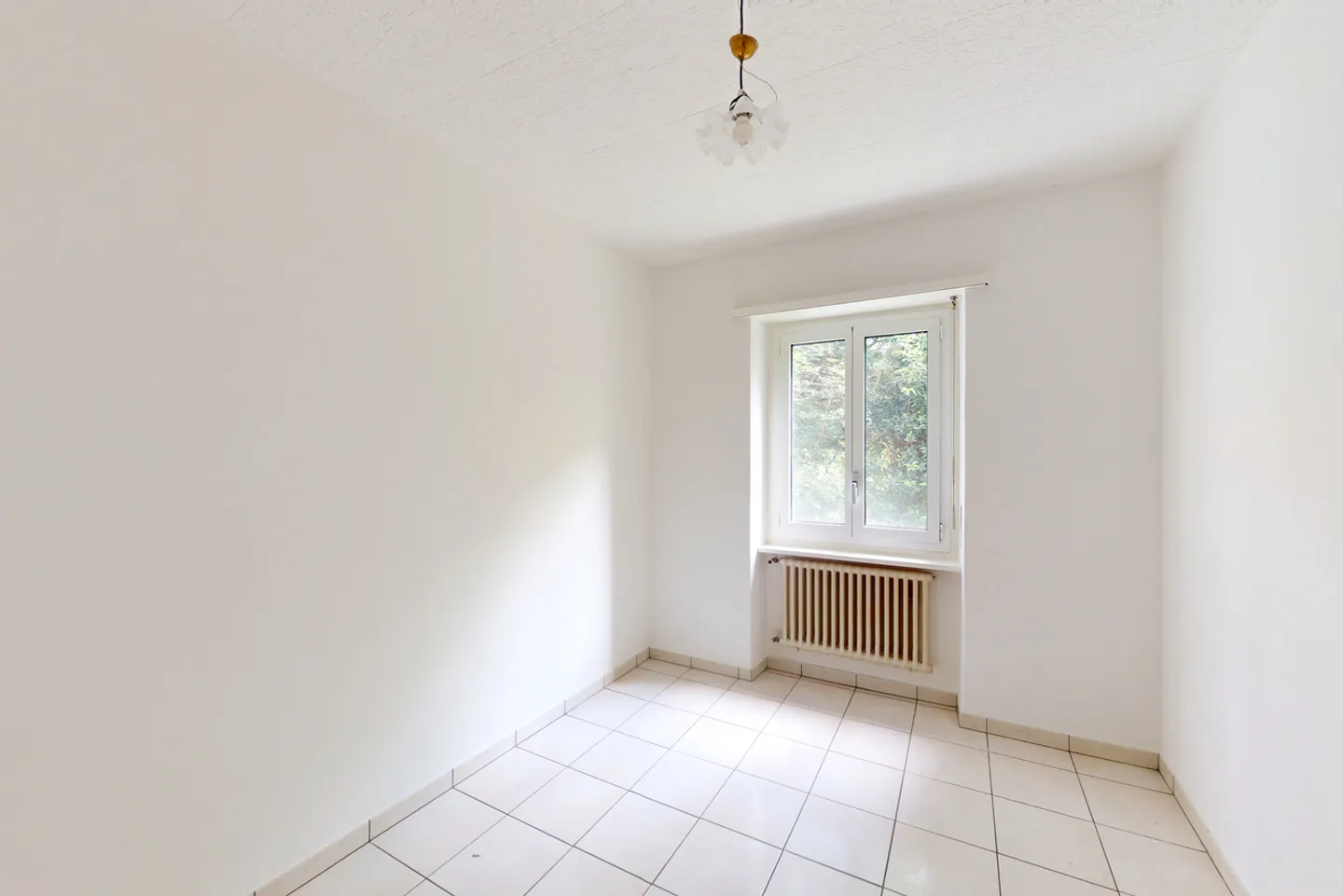 Appartement spacieux de 3,5 pièces à deux pas du centre - Photo 8 sur 9