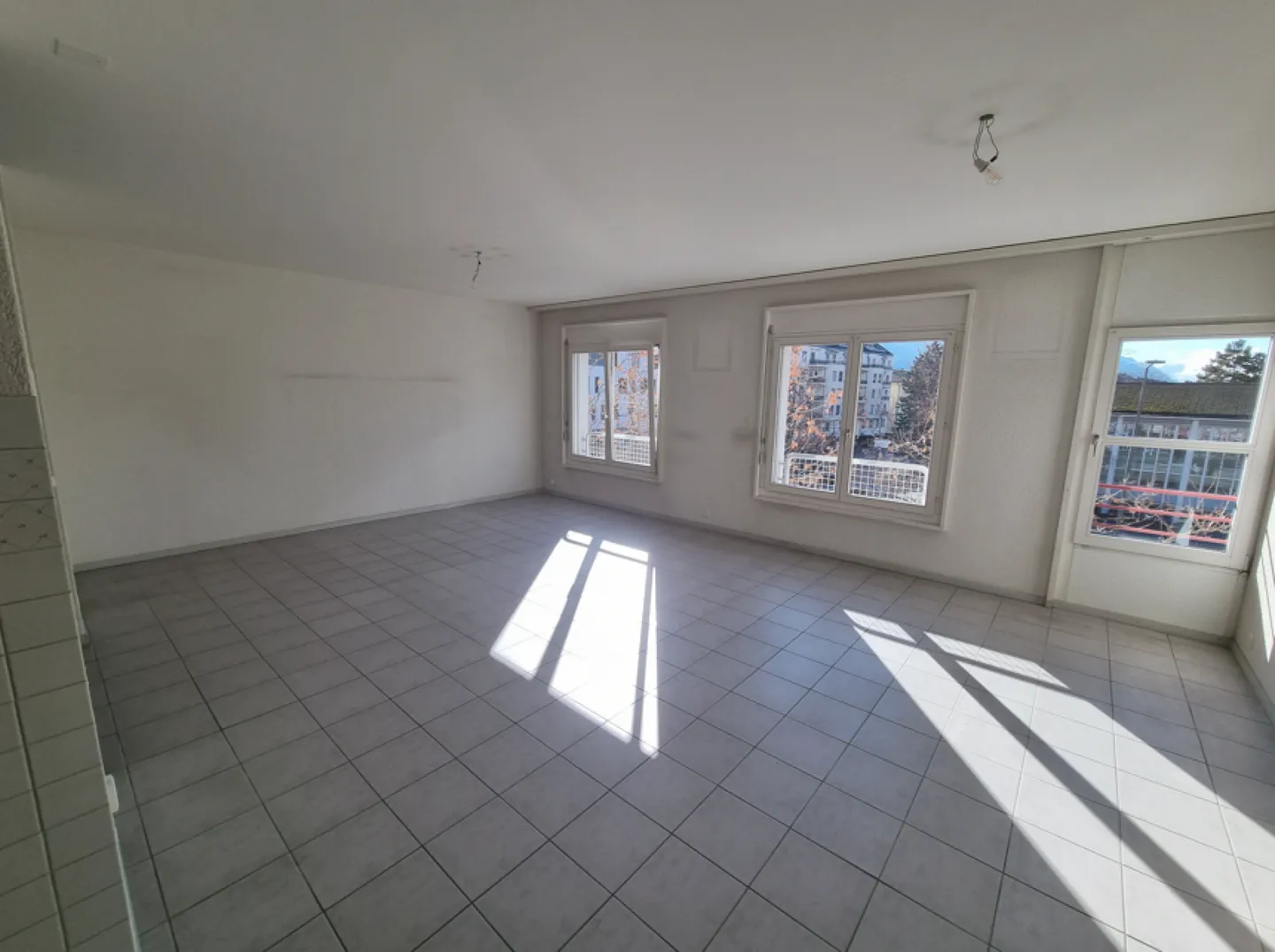 Beautiful 3.5-room apartment - Photo 3 of 10