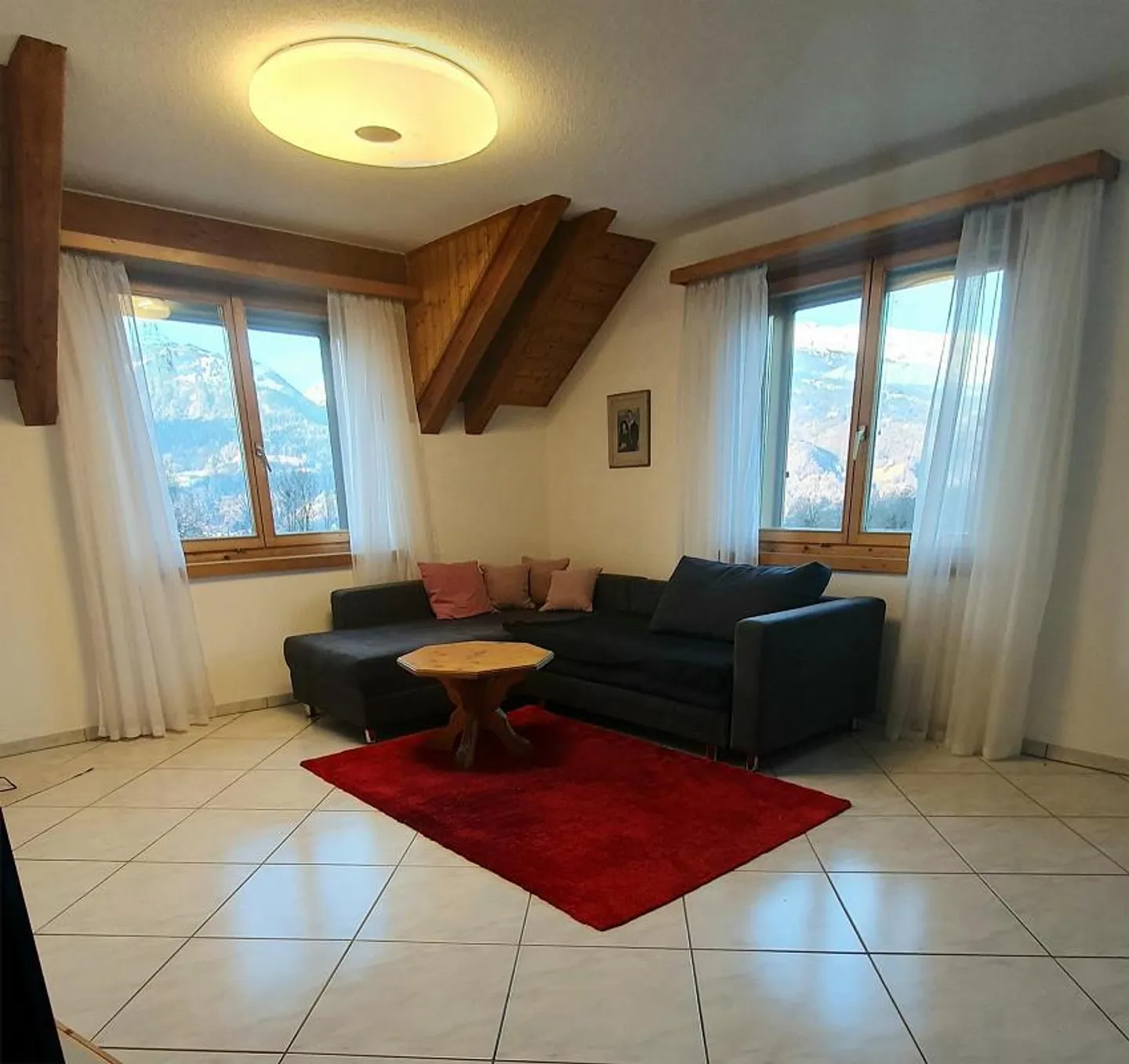 3.5 Room Apartment - Photo 1 of 6