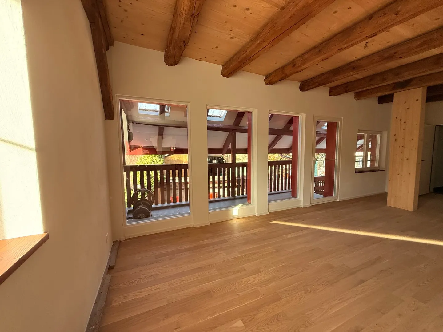 Vie exclusive avec caractère – Appartements entièrement rénovés dans une maison à colombages historique - Photo 4 sur 8