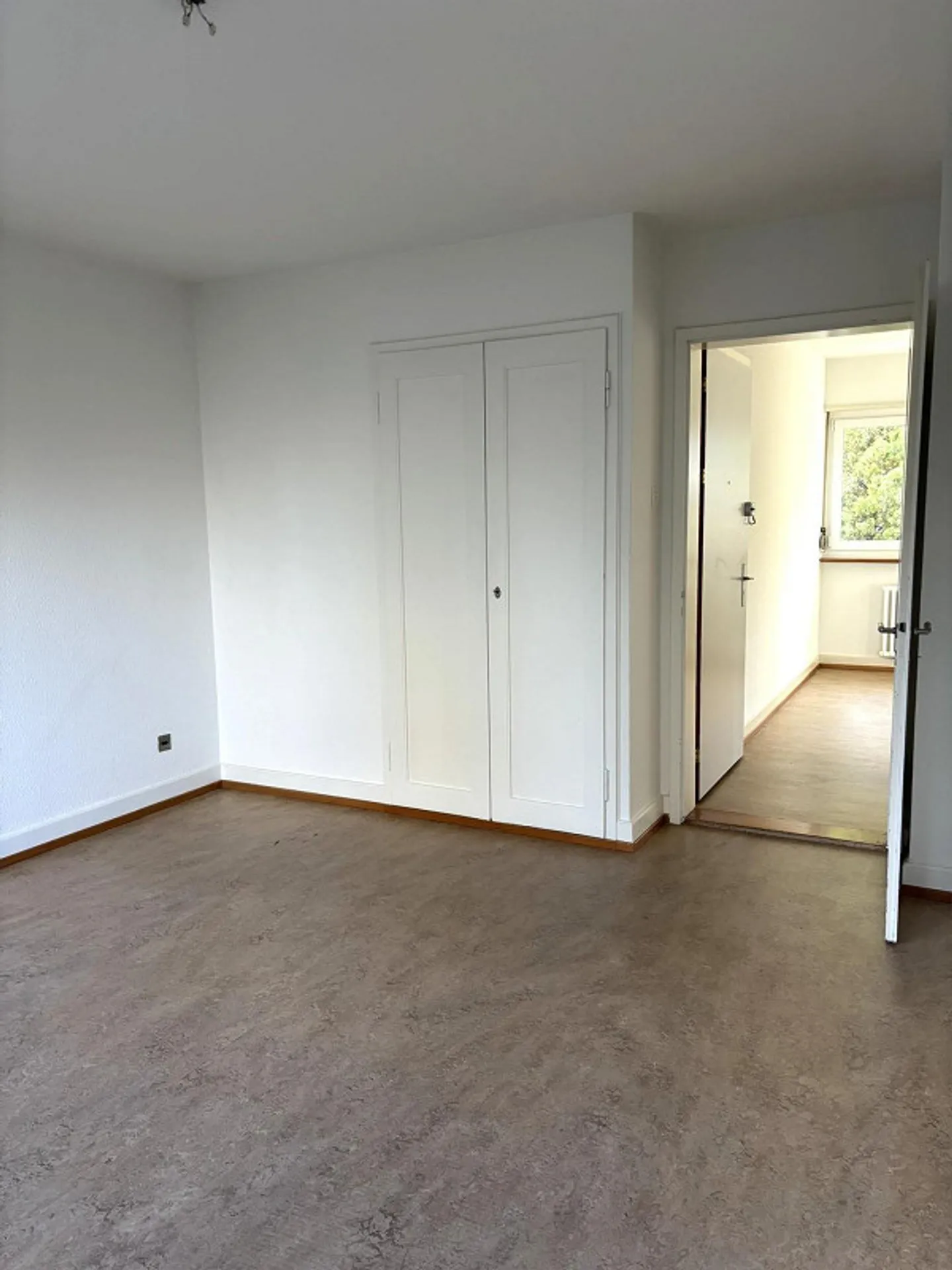 2.5-room apartment in Zurich limited until 31.07.2026 - Photo 5 of 6