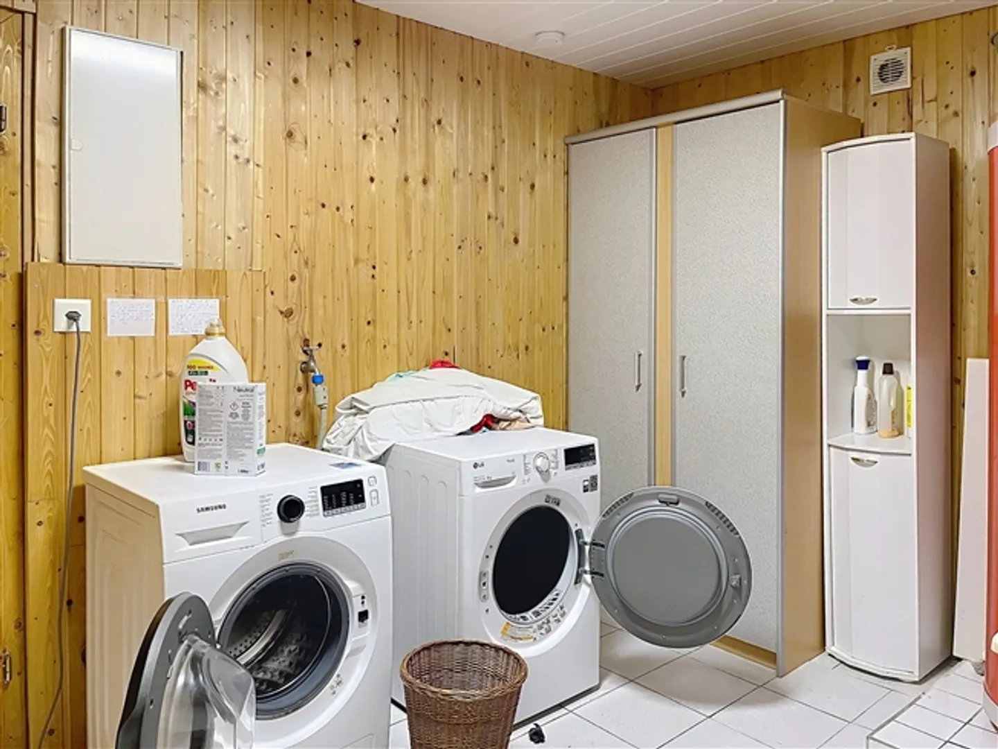 Cabina in legno canadese con due appartamenti e vista mozzafiato - Foto 19 di 20