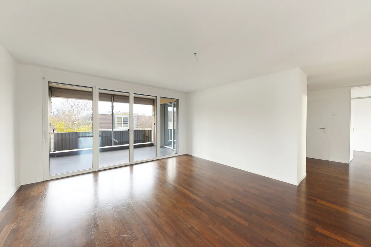 Modernes Apartment in Allschwil - Foto 4 von 10