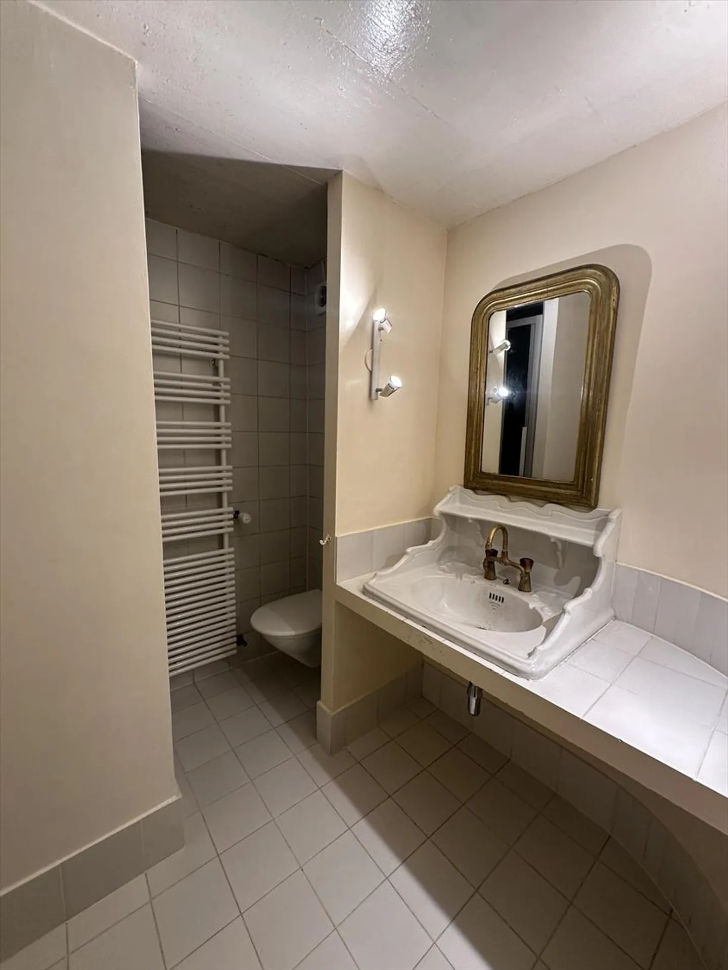 Casa a schiera 9 stanze - Foto 12 di 14