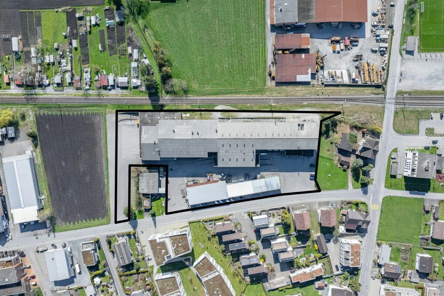 Gewerbeliegenschaft - Foto 3 von 9