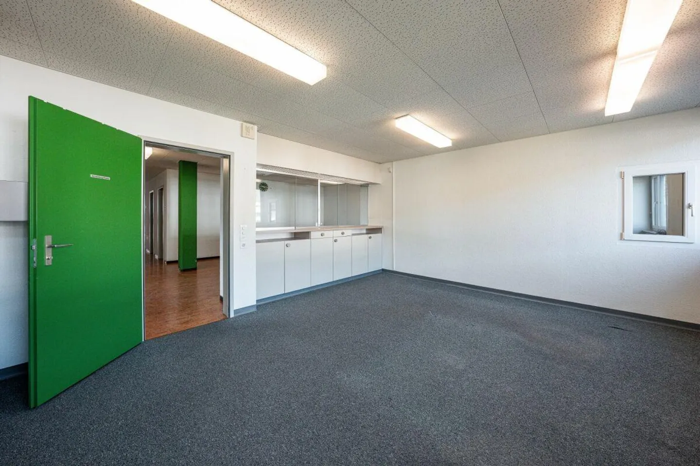 Gewerbeliegenschaft - Foto 8 von 9