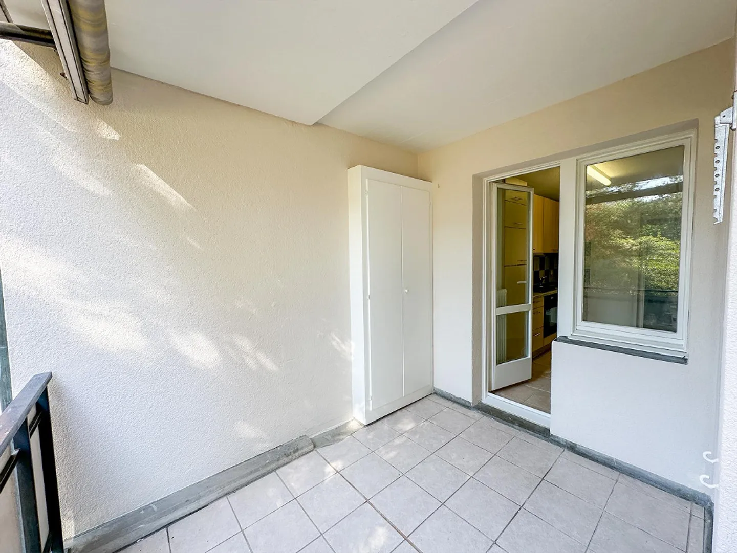 Appartamento 3 camere con balcone sul cortile - Foto 8 di 15