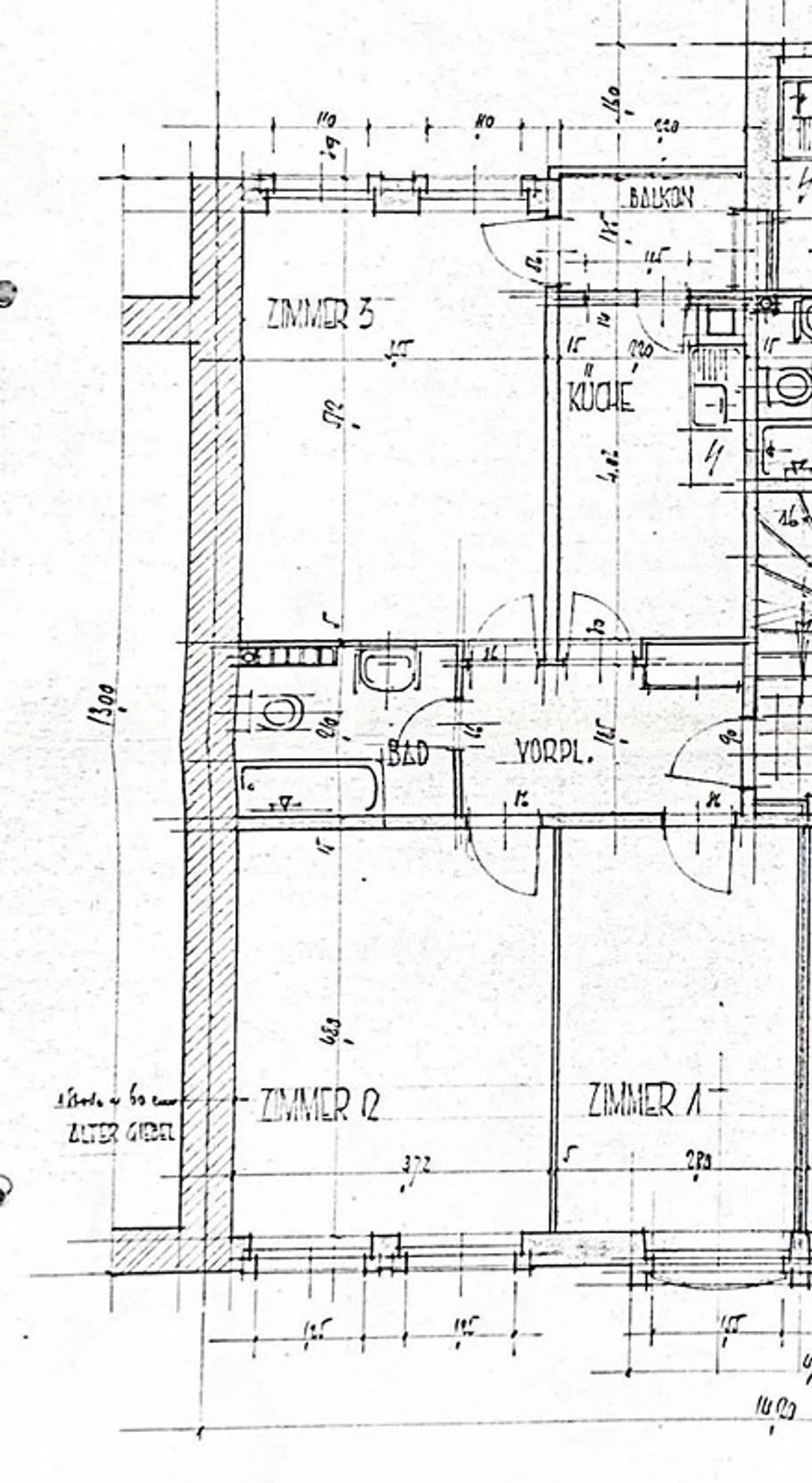 Appartamento 3 camere con balcone sul cortile - Foto 15 di 15