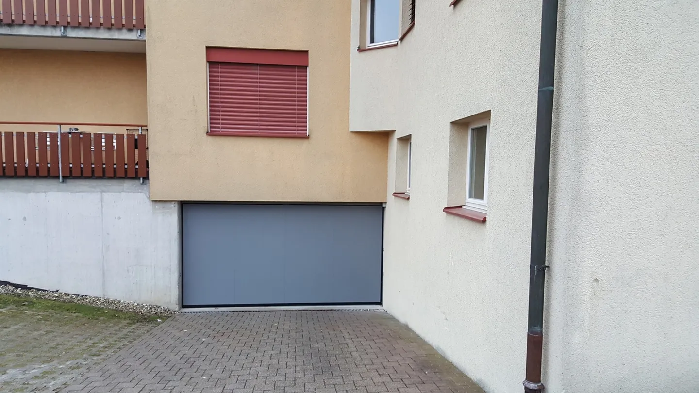 Vous cherchez un hébergement pour votre voiture ? - Photo 2 sur 4