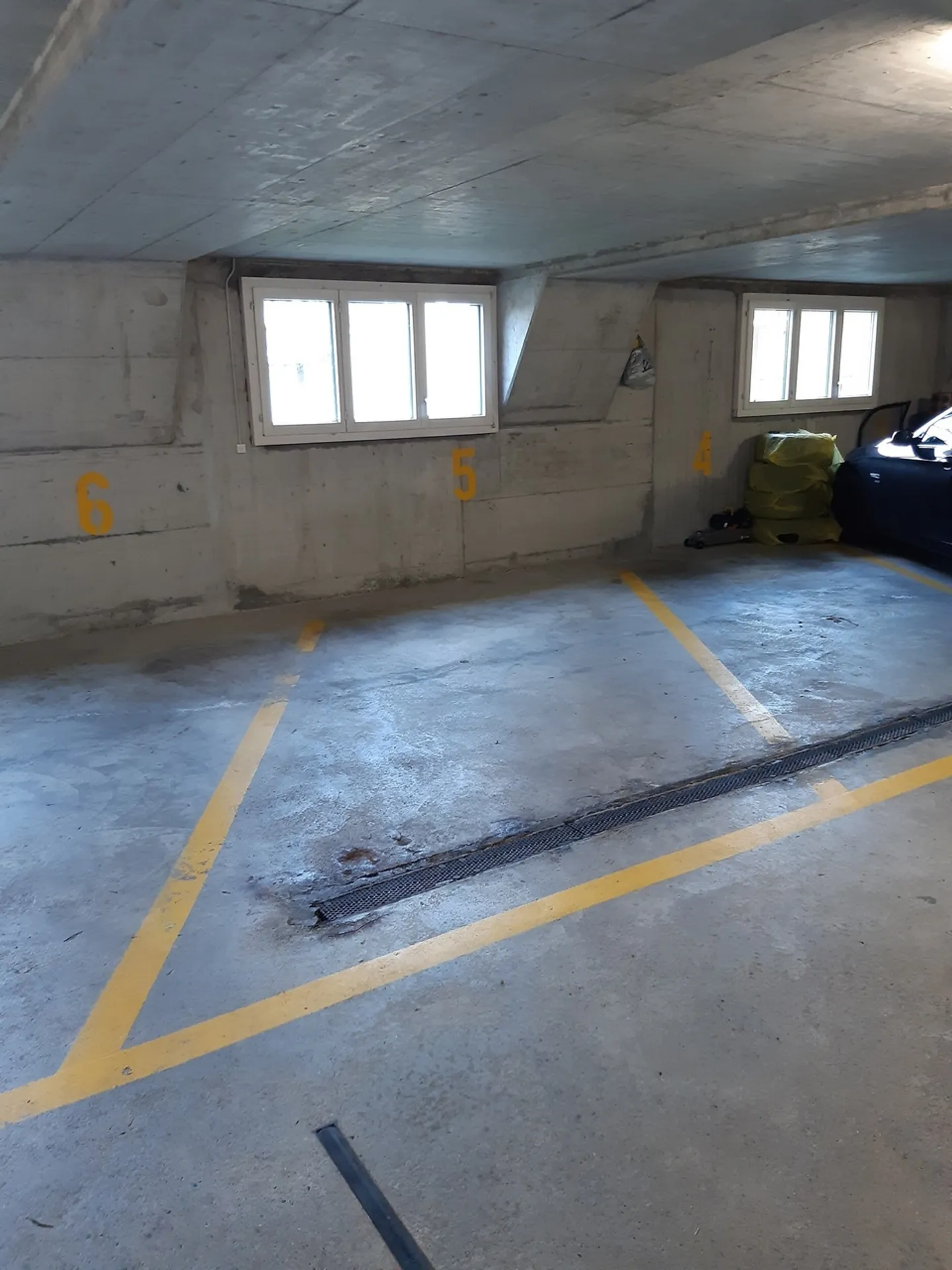 Vous cherchez un hébergement pour votre voiture ? - Photo 3 sur 4