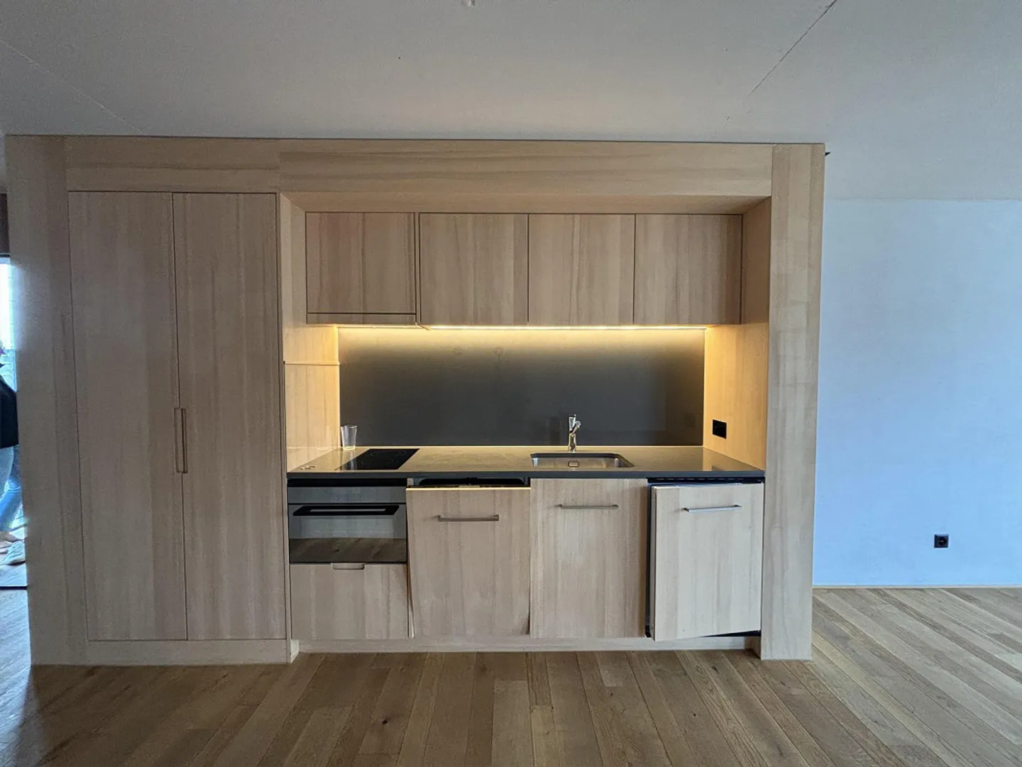 Stilvolles Studio in Zürich Altstetten - Foto 6 von 8