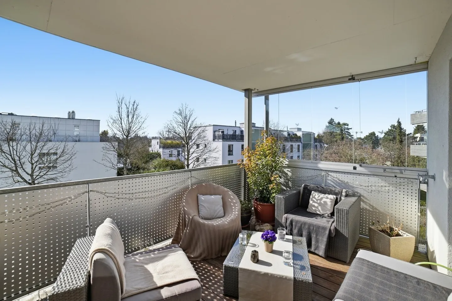 Modern 3.5-room apartment in a quiet location Zurich Witikon - Photo 10 of 10