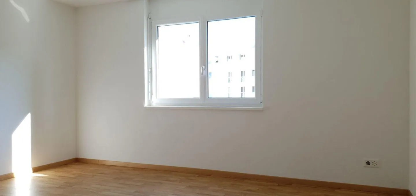 Appartamento moderno e spazioso con 3,5 stanze a pochi passi dal lago di Walen - Foto 6 di 7