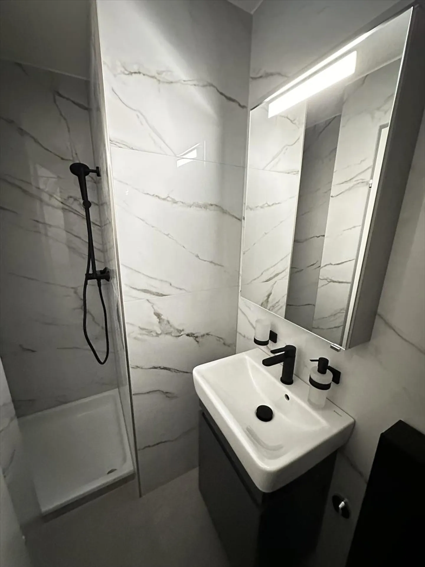 Appartamento in affitto - Foto 7 di 10