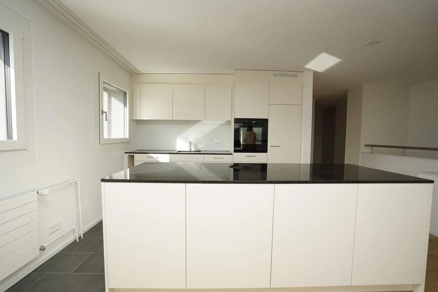 Grosszügige 6.5-Zimmer-Wohnung - Foto 2 von 10
