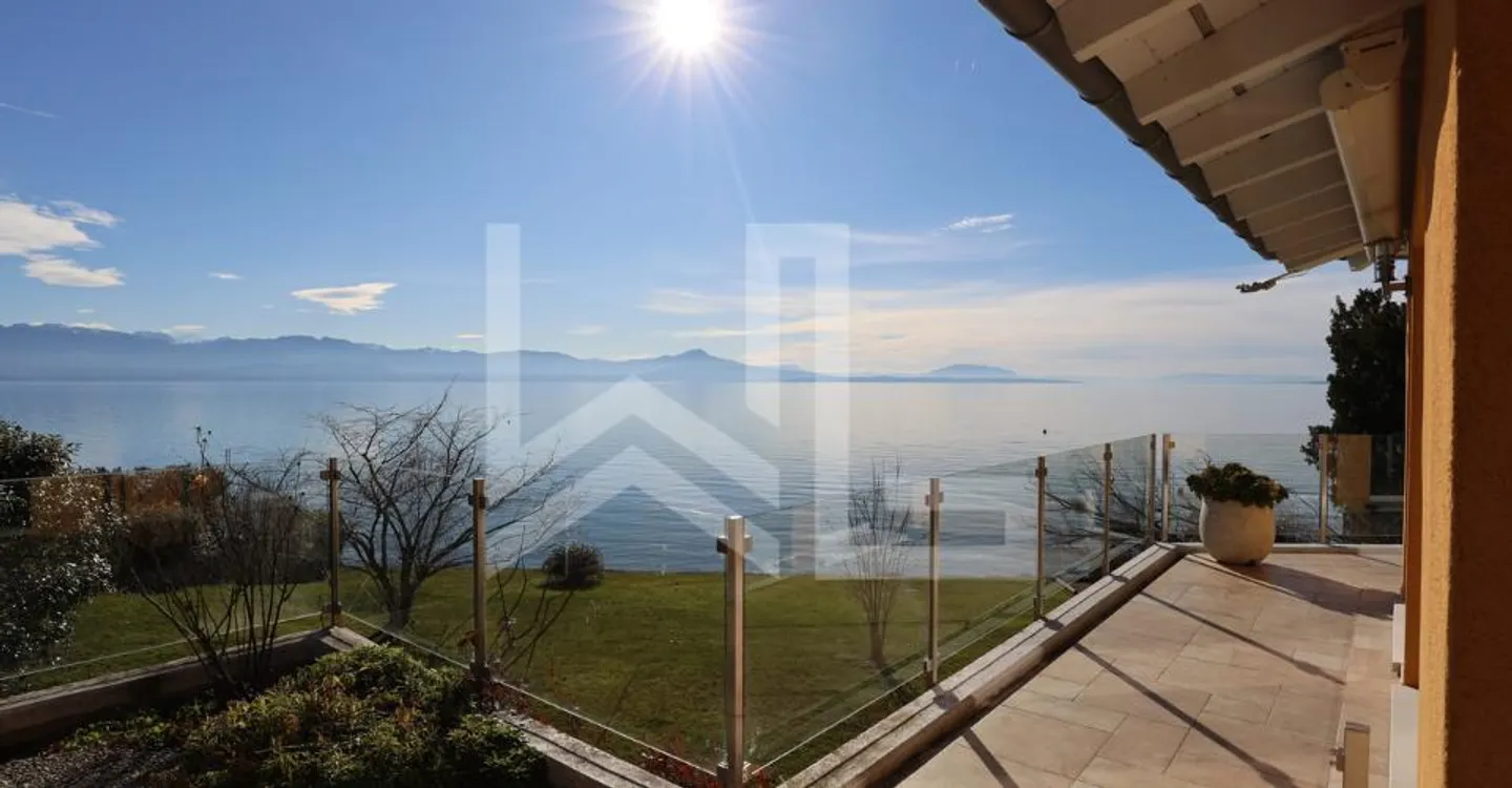 Villa fronte acqua - Accogliente e Luminoso - Foto 5 di 6