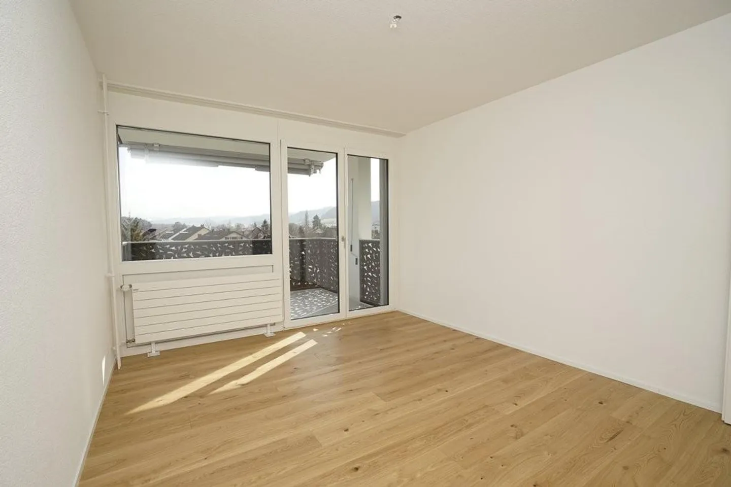 Grosszügige 6.5-Zimmer-Wohnung - Foto 6 von 10