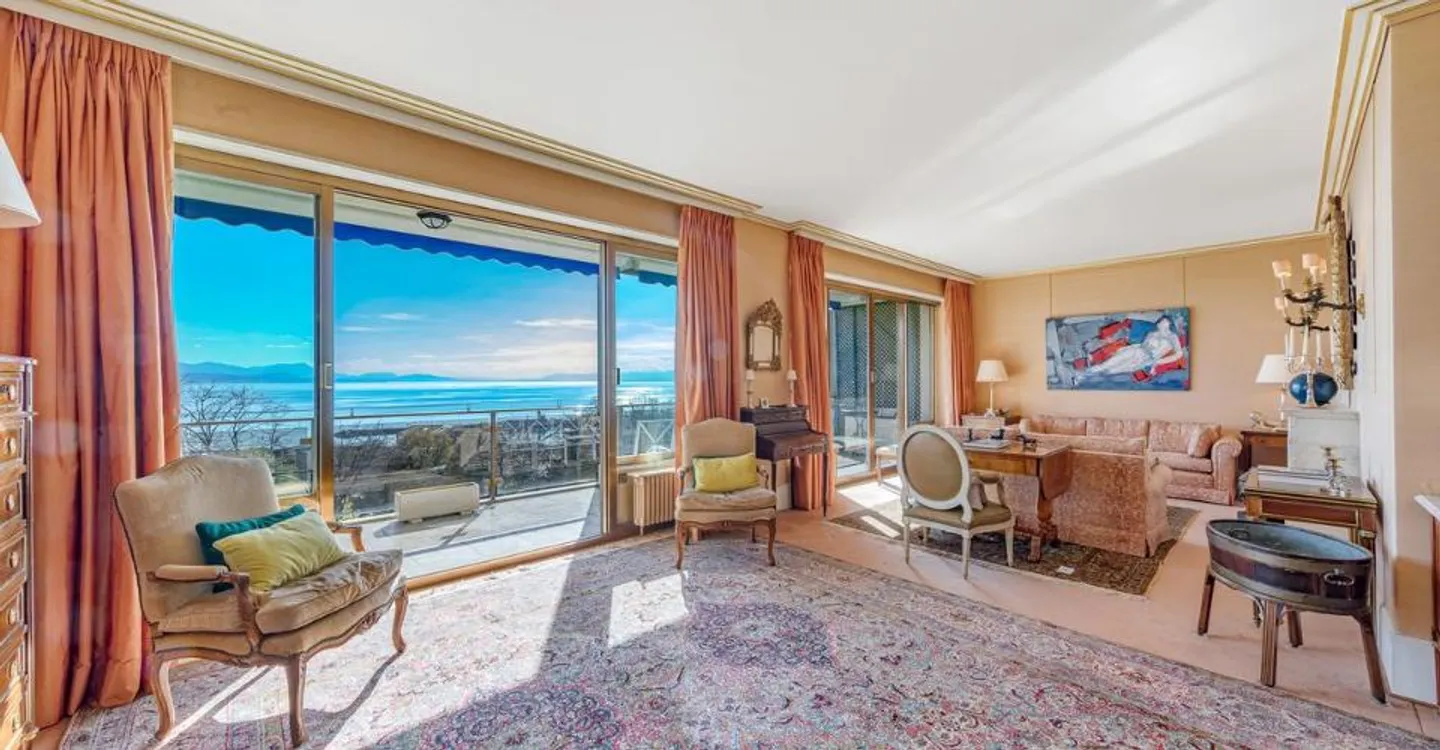 Exceptional apartment in an exceptional location - Photo 4 of 13