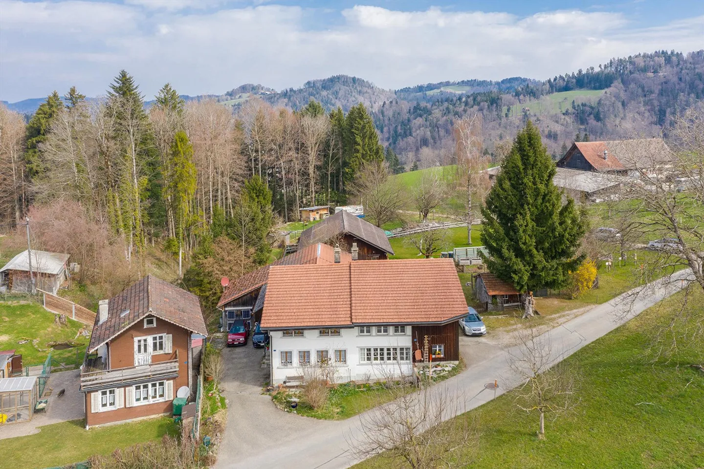 Charmantes Bauernhaus Nähe Zürich - Foto 1 von 10