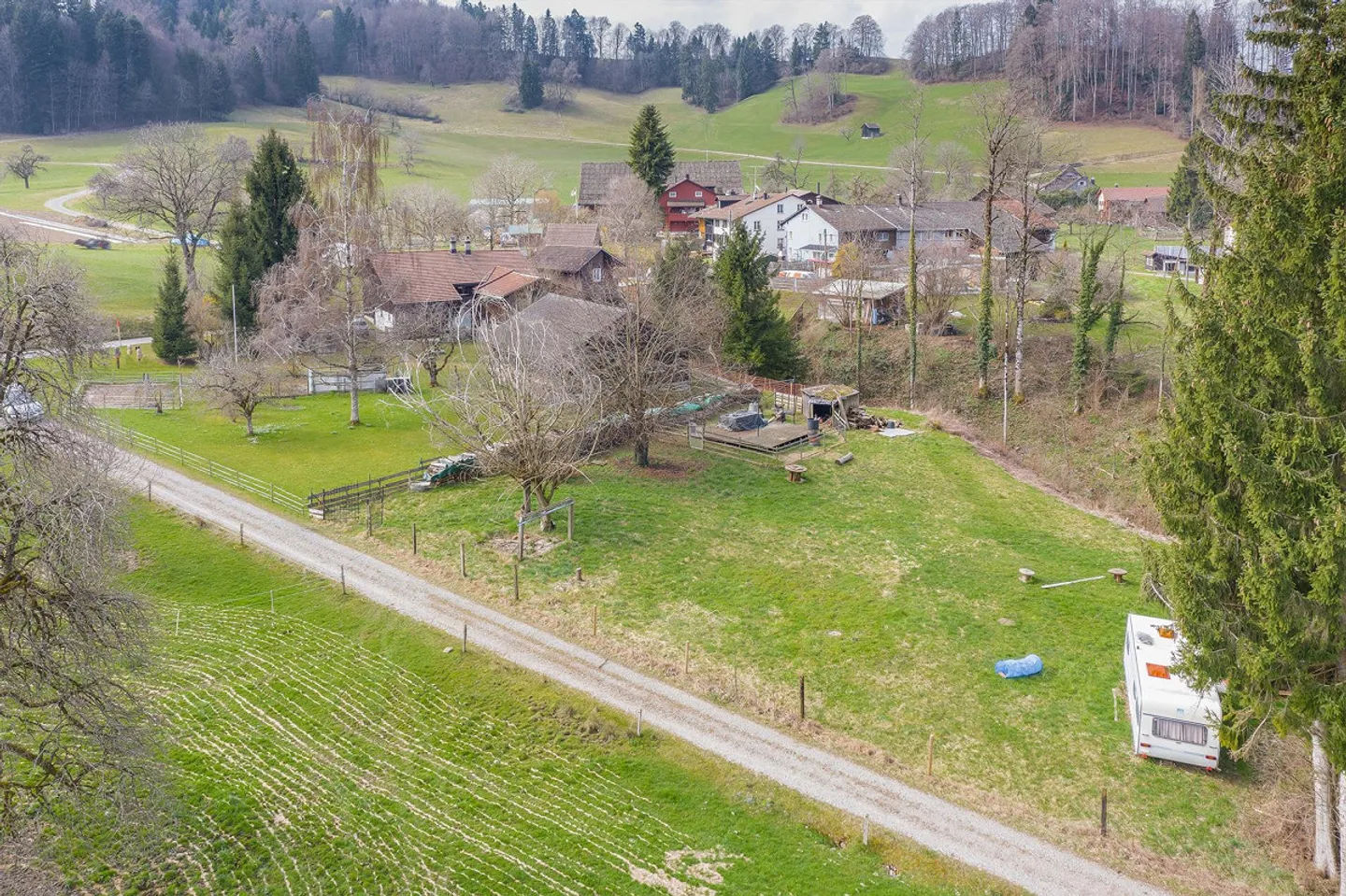 Charmantes Bauernhaus Nähe Zürich - Foto 2 von 10