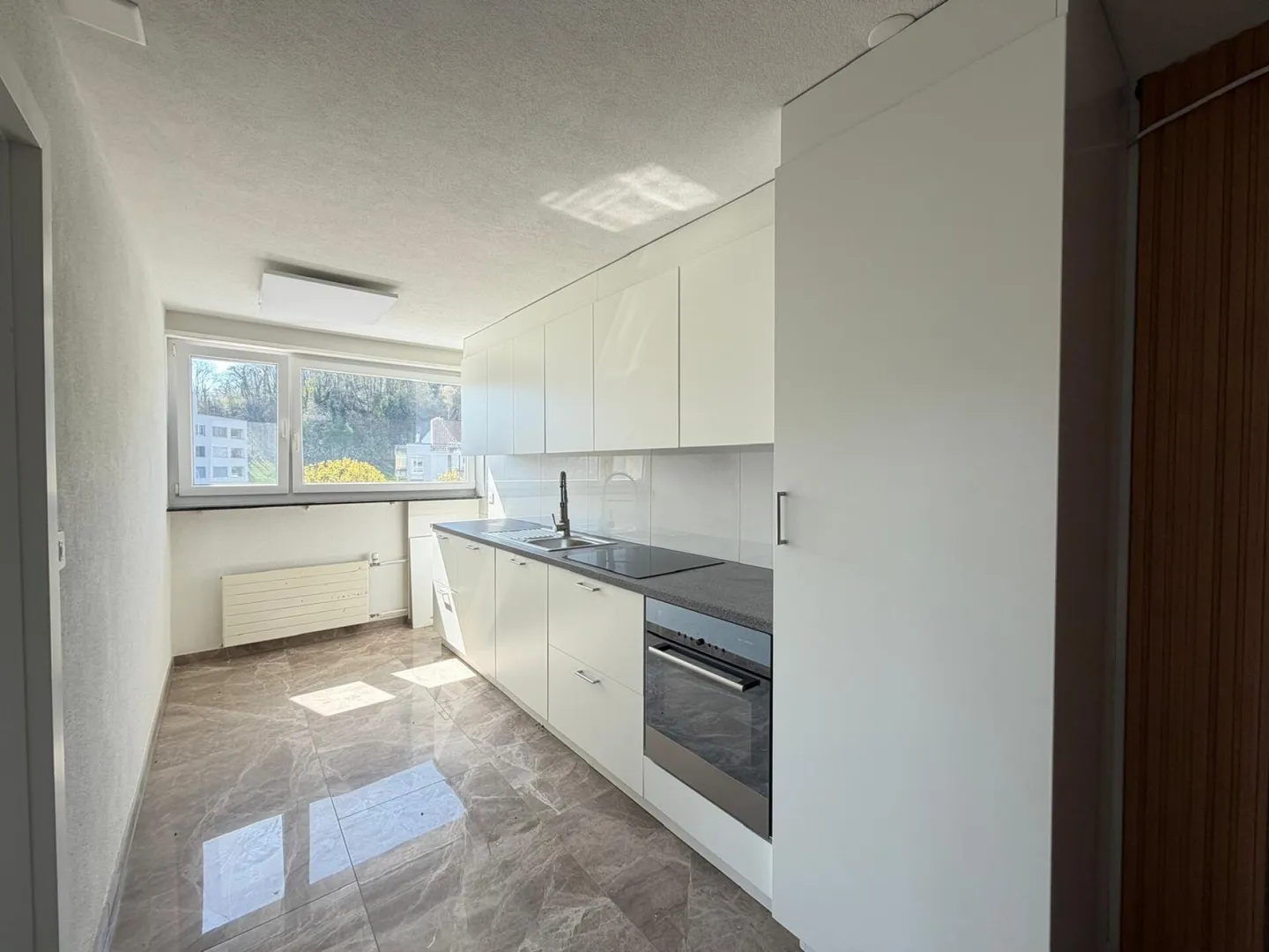 Appartement élégant au cœur de St. Margrethen ! - Photo 4 sur 13