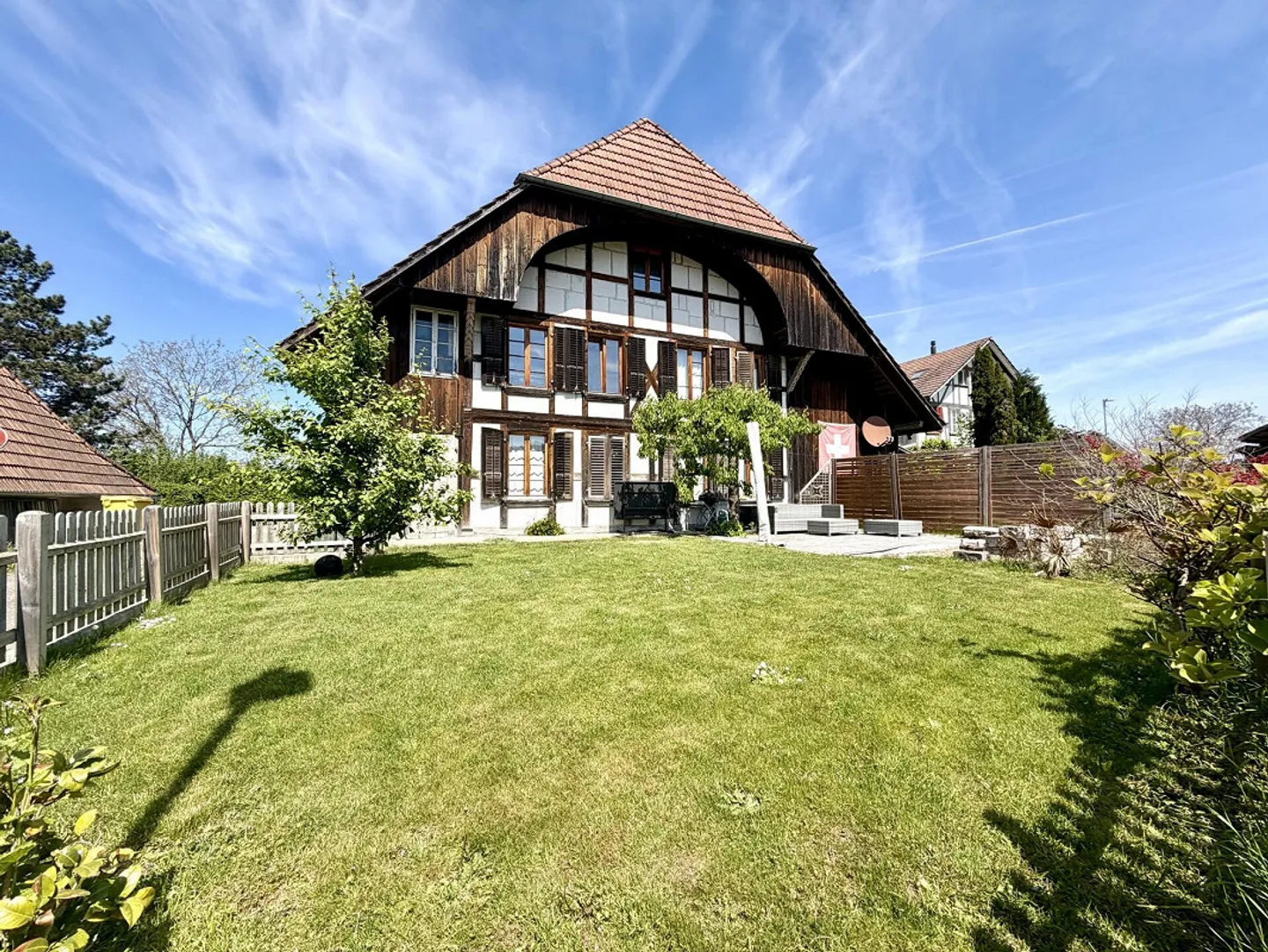 Familienfreundliches Reihenhaus mit Garten - Foto 1 von 8