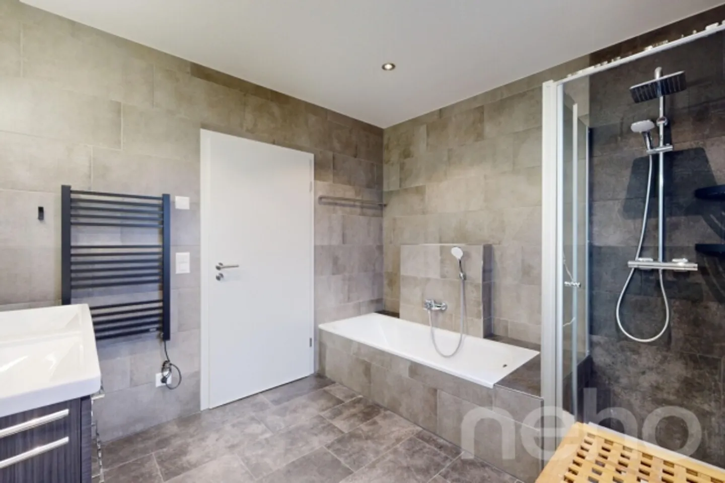 Semi-detached house for sale - Photo 9 of 13