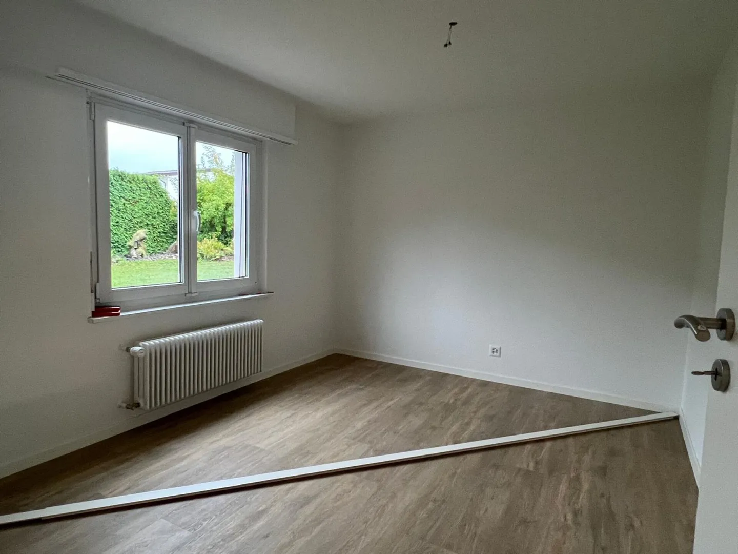 Ein Zuhause zum Verlieben - Modernisiertes Einfamilienhaus in Derendingen direkt am Bach! - Photo 11 of 21