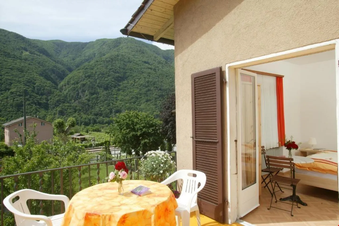 Small Guesthouse with Restaurant - Photo 11 of 13