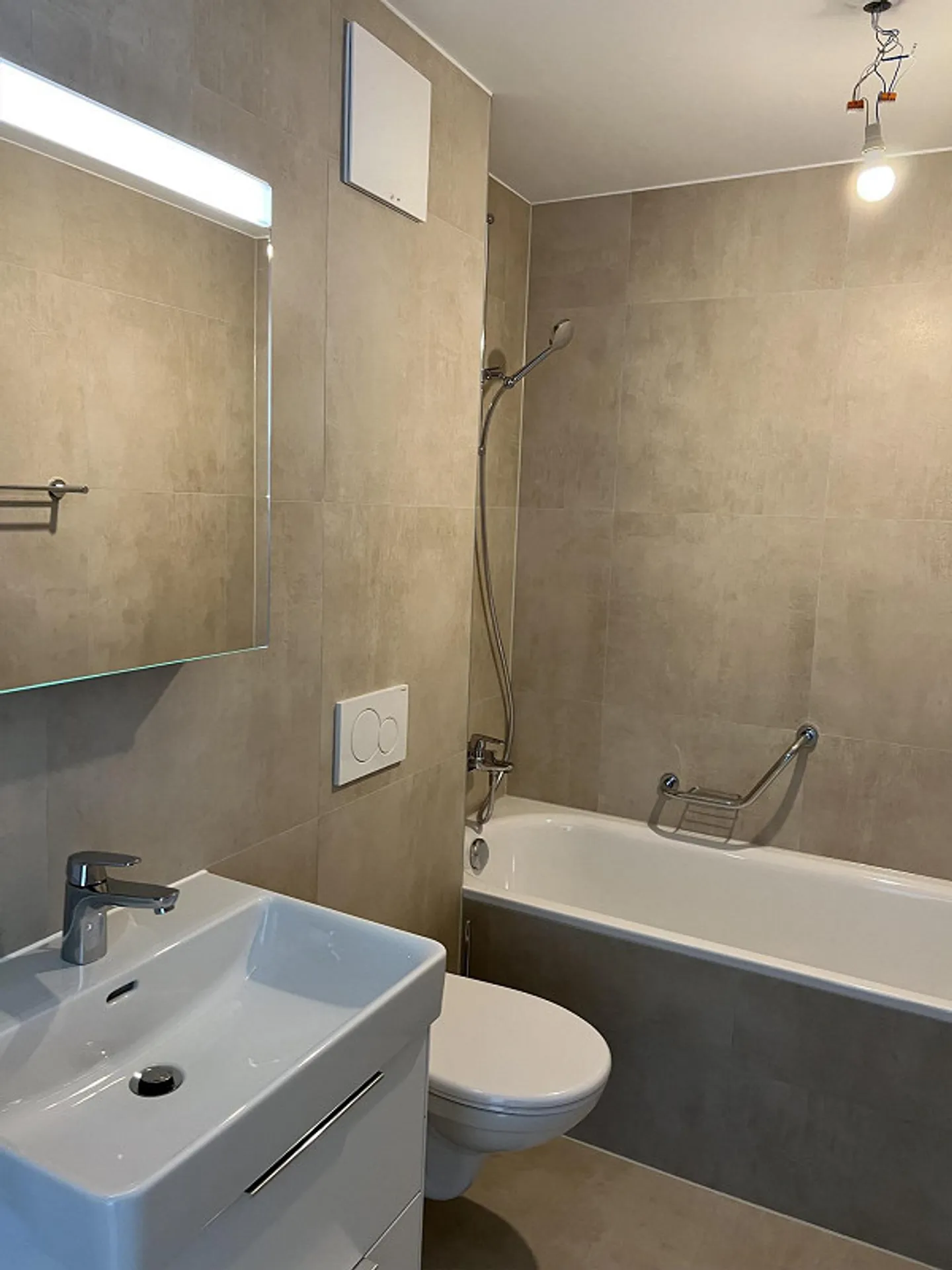Recherche d'un nouveau locataire pour un appartement à Schmitten FR - Photo 5 sur 6