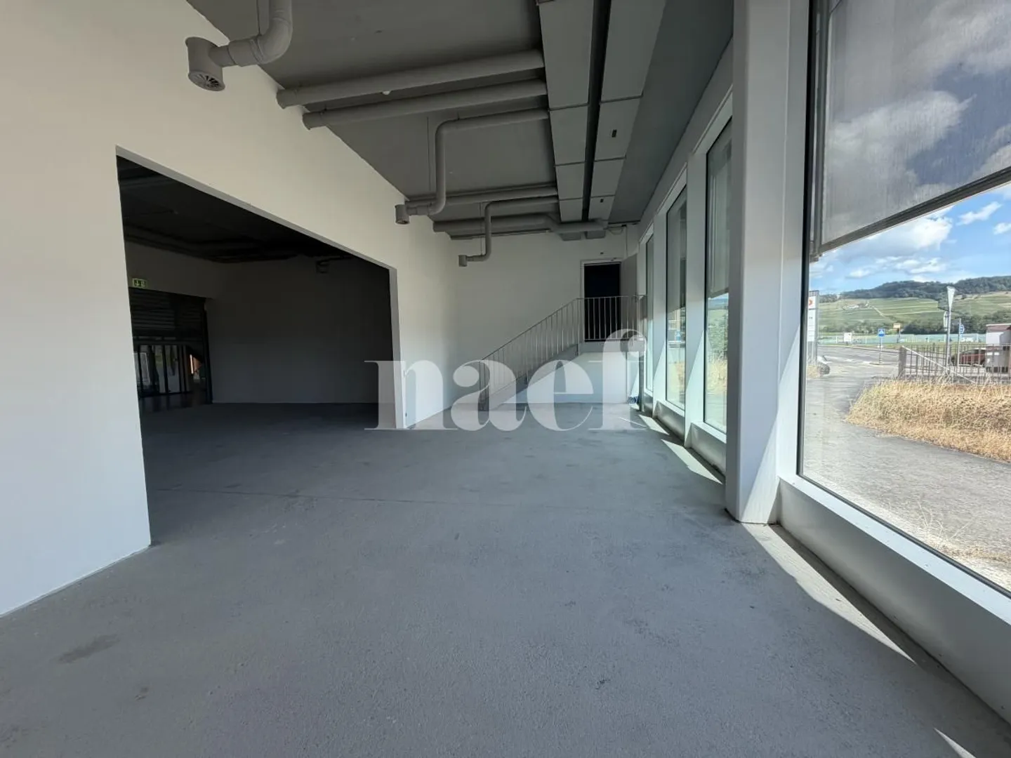 Arcade Commerciale Spacieuse - Photo 4 sur 5