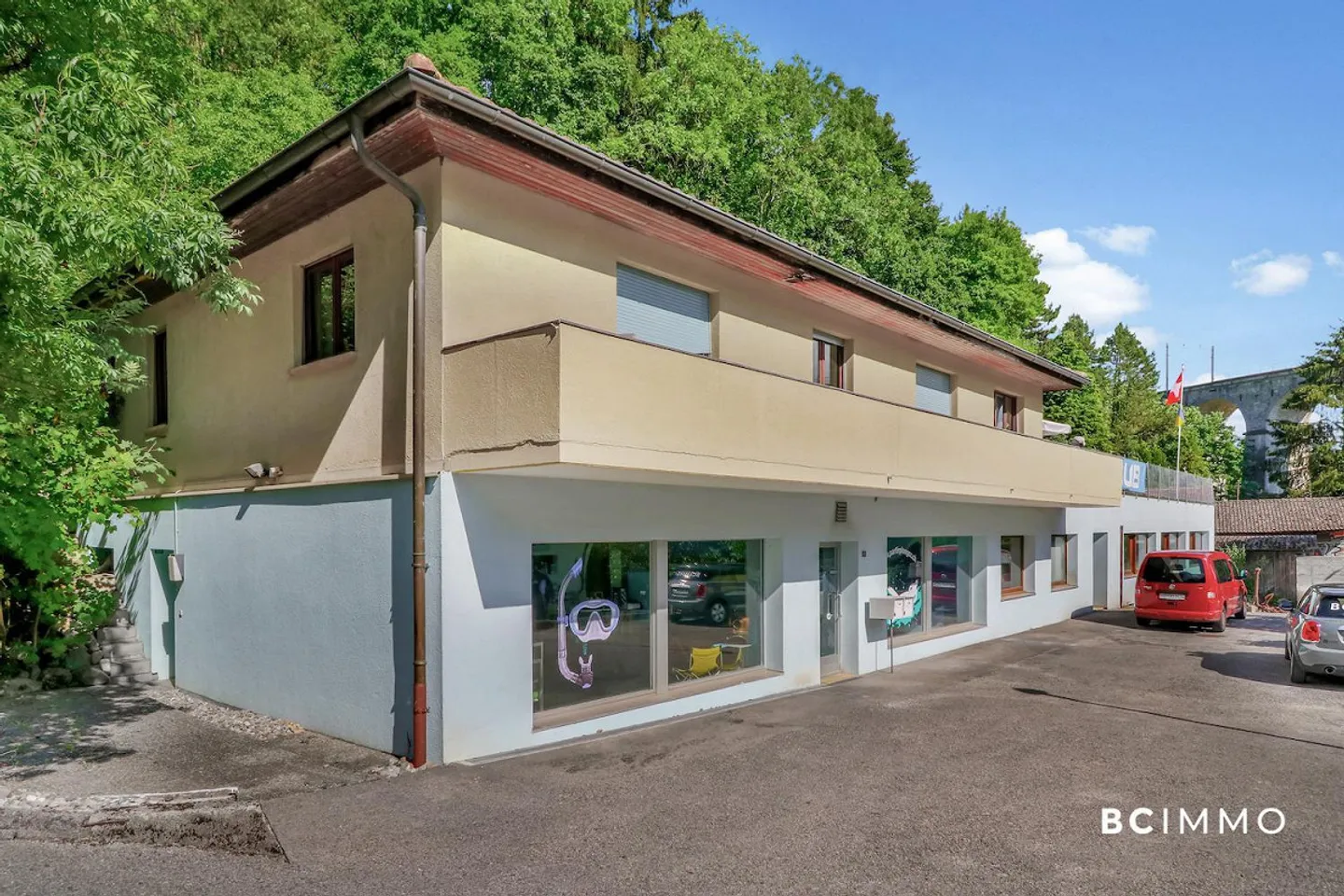 Großer Verkaufsraum - Foto 7 von 8