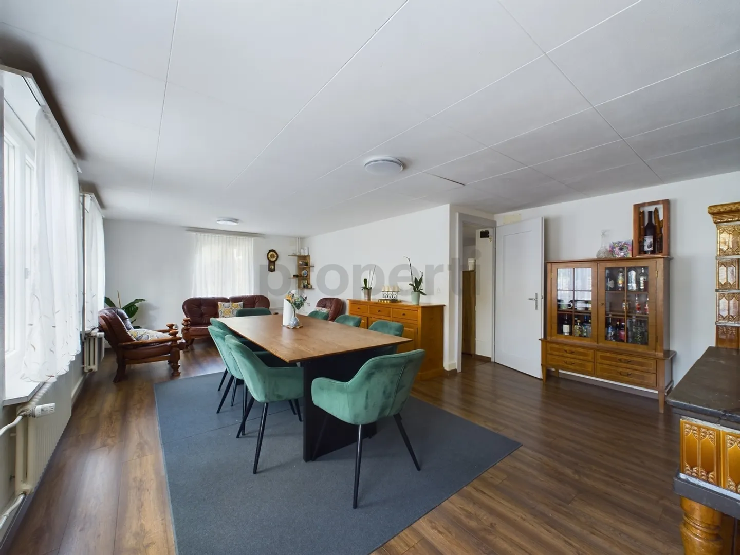 Grosszügiges 6.5-Zimmer Reihenhaus in Remigen - Foto 1 von 12