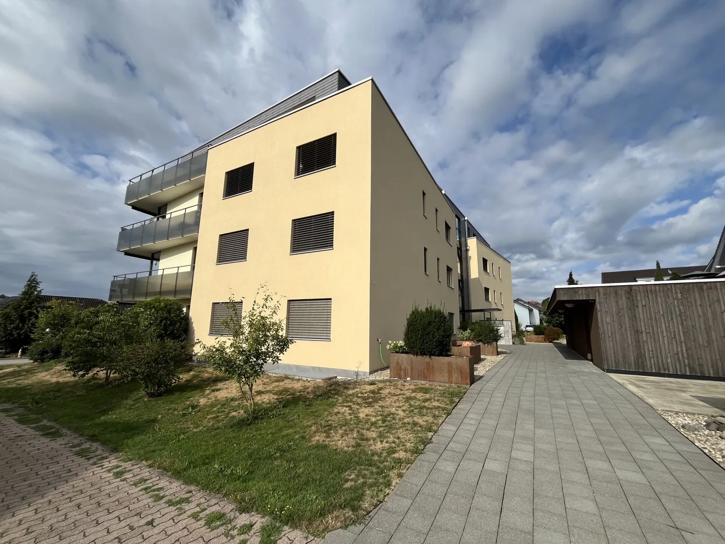 Appartement moderne et lumineux de 3,5 pièces au rez-de-chaussée - Photo 11 sur 12
