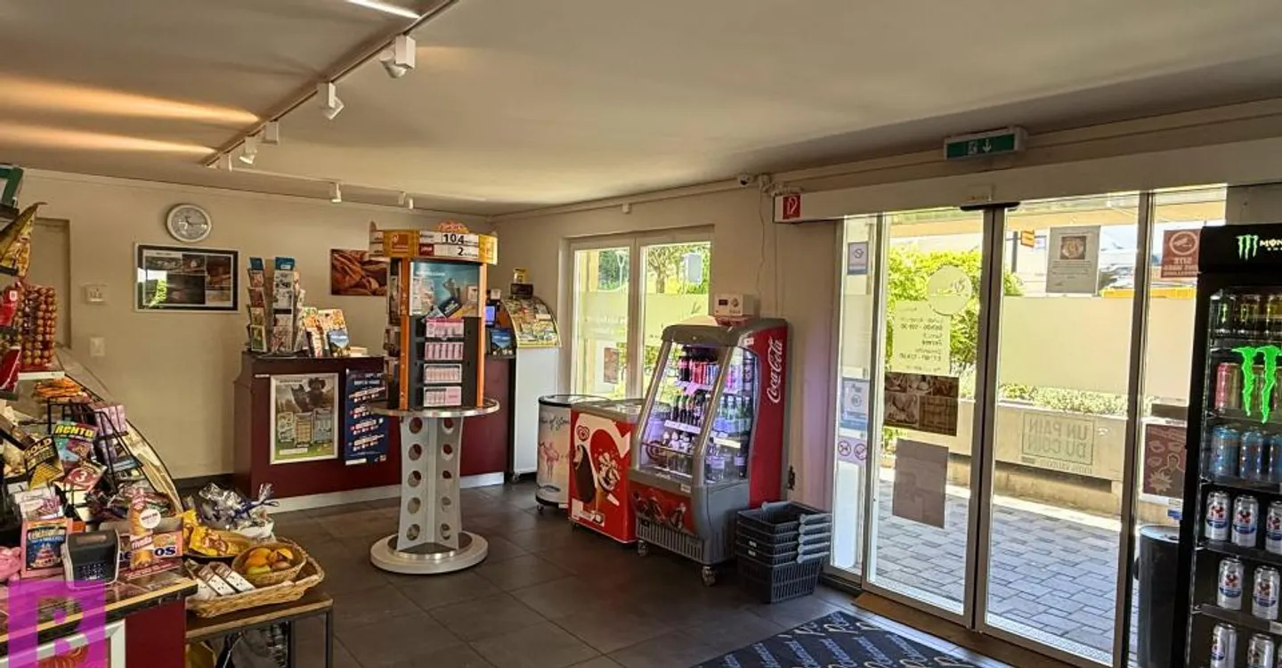 Bakery-Pastry Shop & General Food - Business for Sale - Photo 3 of 8