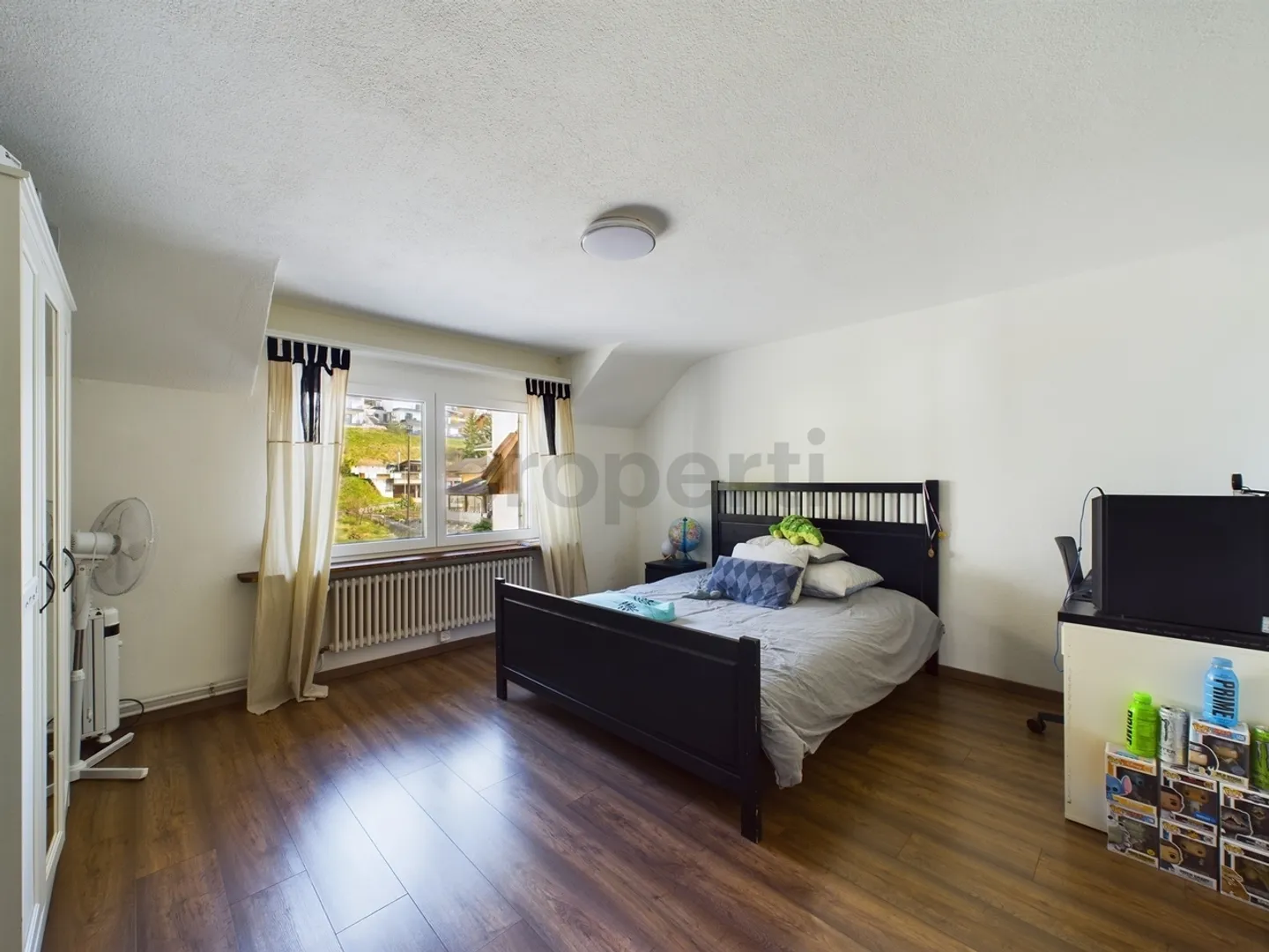 Grosszügiges 6.5-Zimmer Reihenhaus in Remigen - Foto 9 von 12