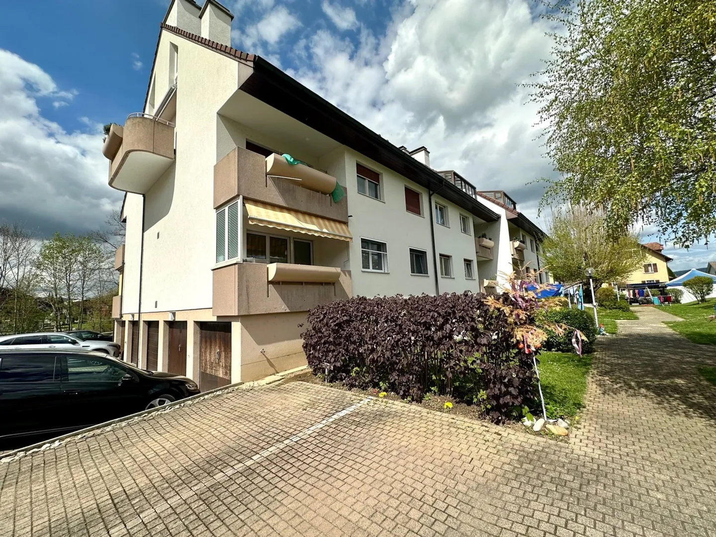 Attico 3.5 camere modernizzato con terrazza vetrata e garage - Foto 1 di 15