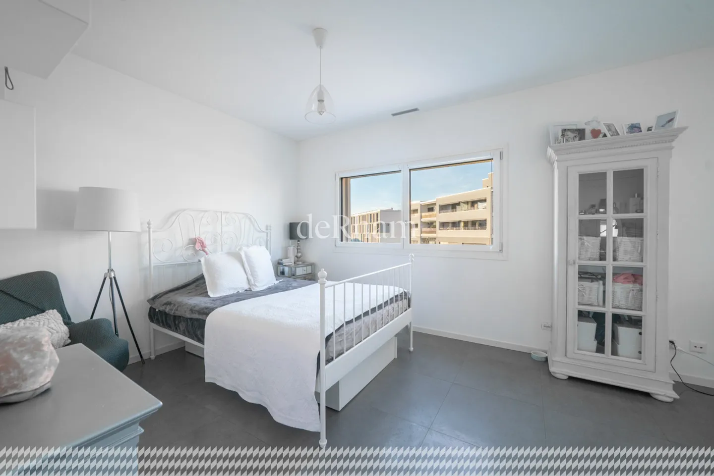 Apartment with 5.5 rooms in a triplex with a separate area - Photo 5 of 11